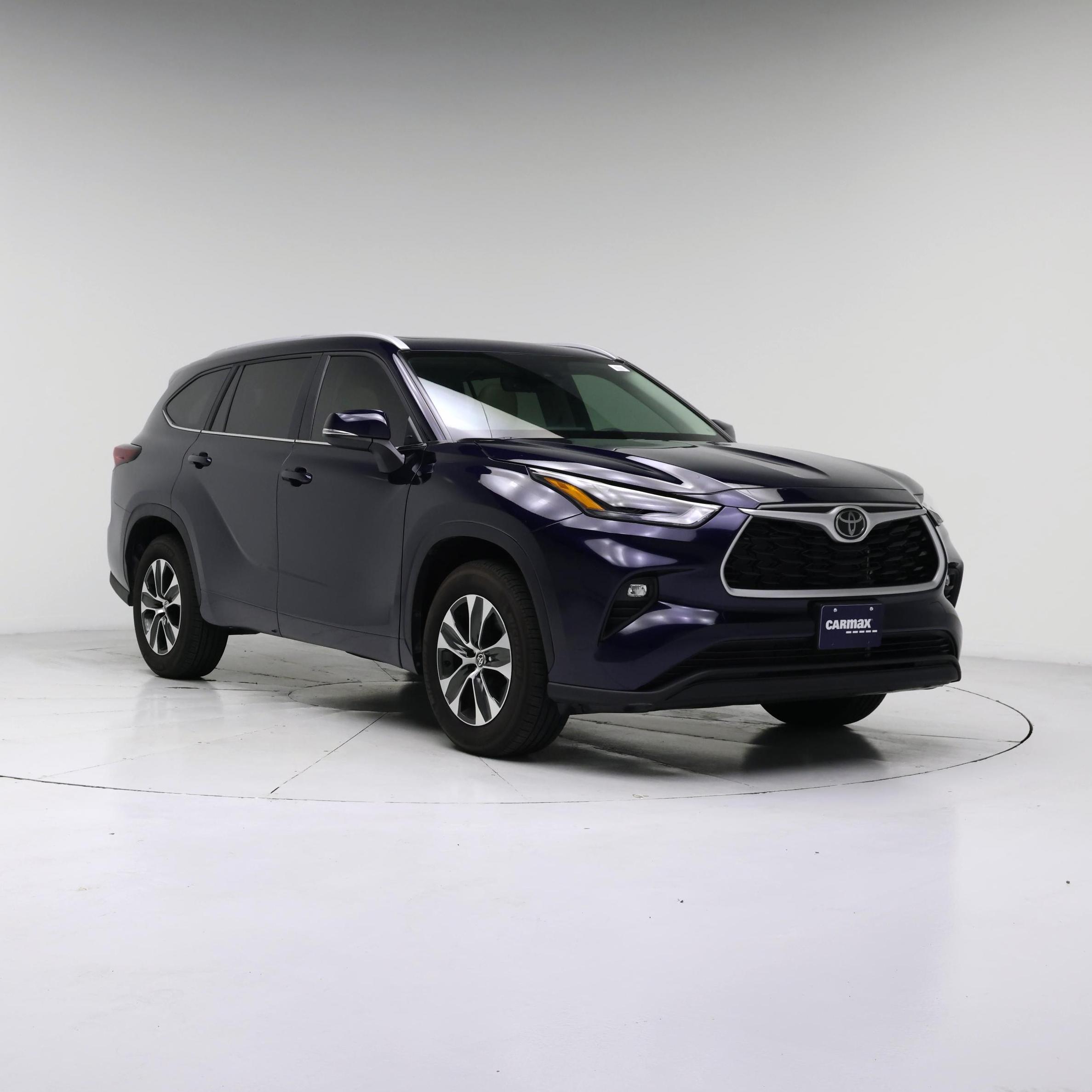 Blue 2025 Toyota Highlander SUV / Crossover Front-Wheel Drive Automatic