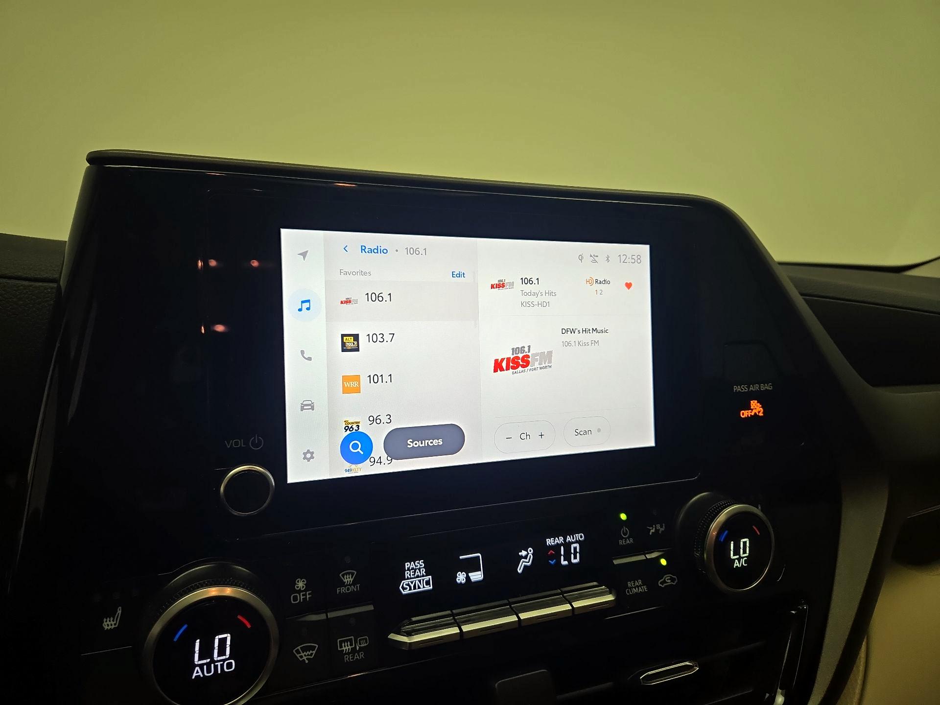 Thumbnail: 2025 Toyota Highlander - 15