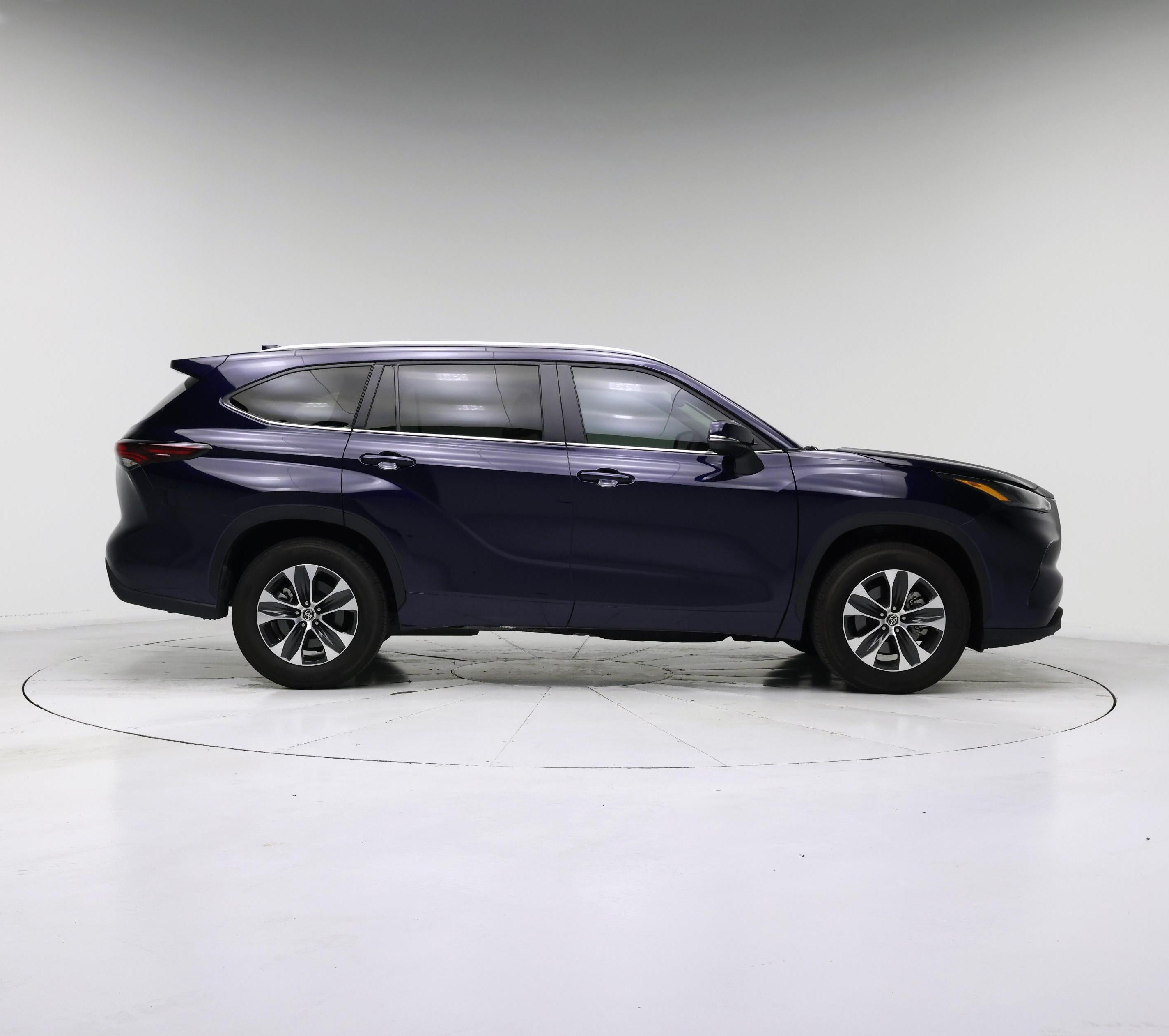 Thumbnail: 2025 Toyota Highlander - 7