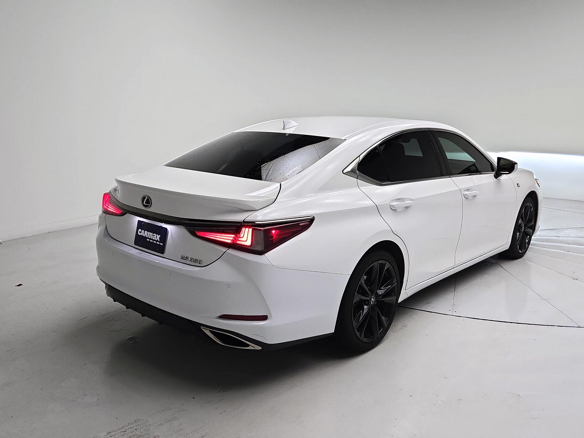 Thumbnail: 2022 Lexus ES - 5