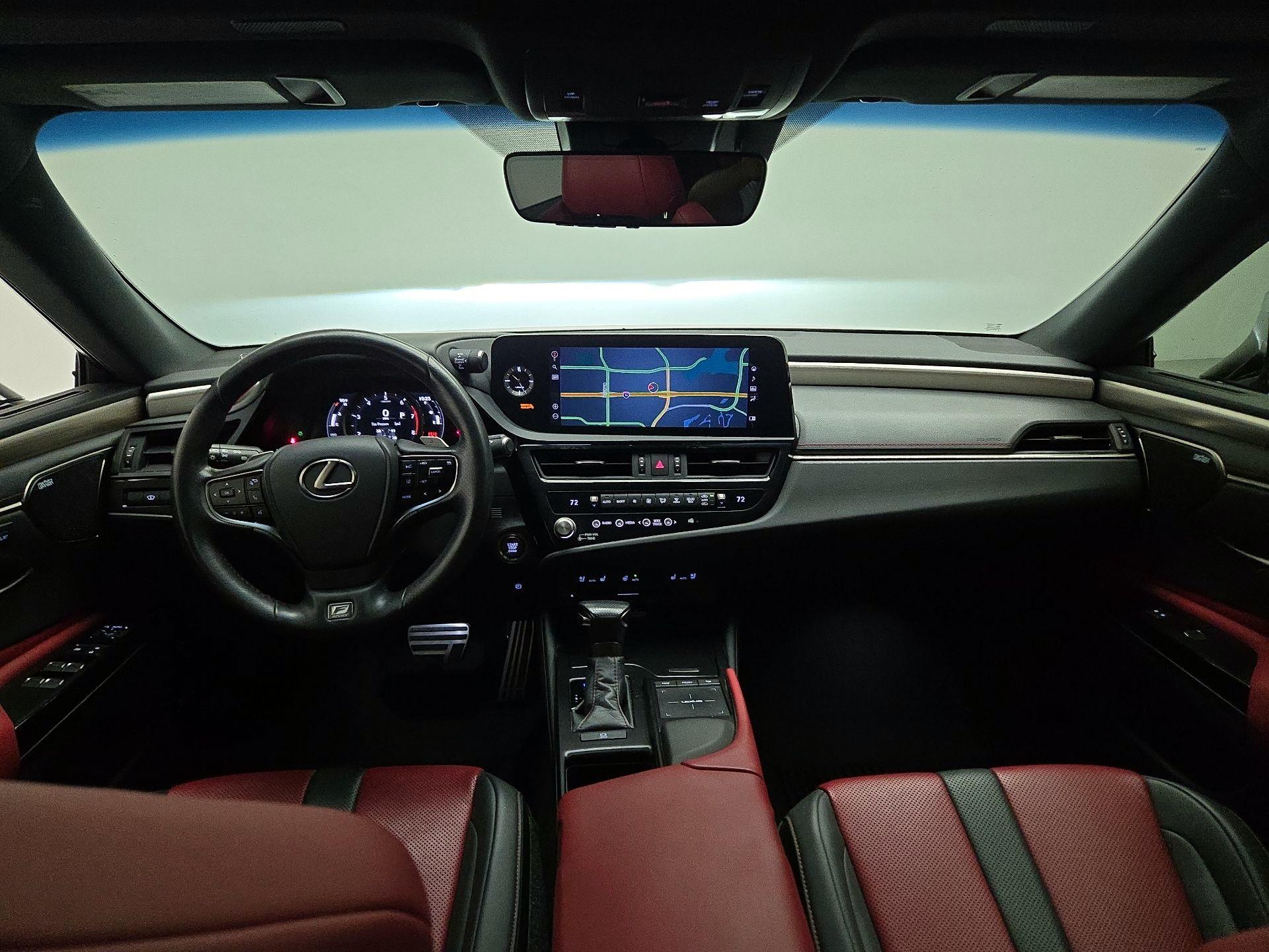 Thumbnail: 2022 Lexus ES - 8