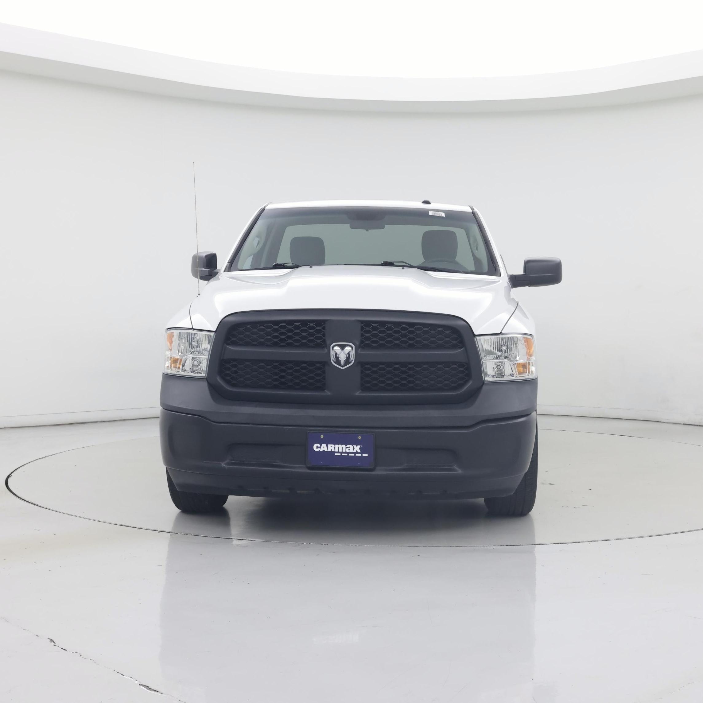 Thumbnail: 2019 RAM 1500 Classic - 5
