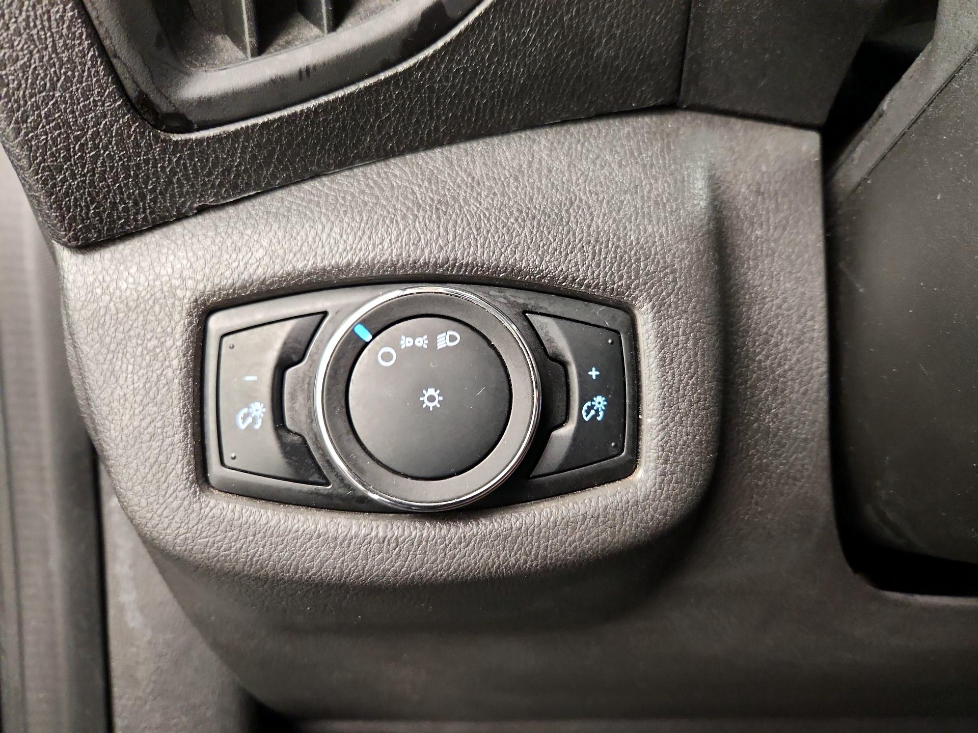 Thumbnail: 2018 Ford Transit Series - 13