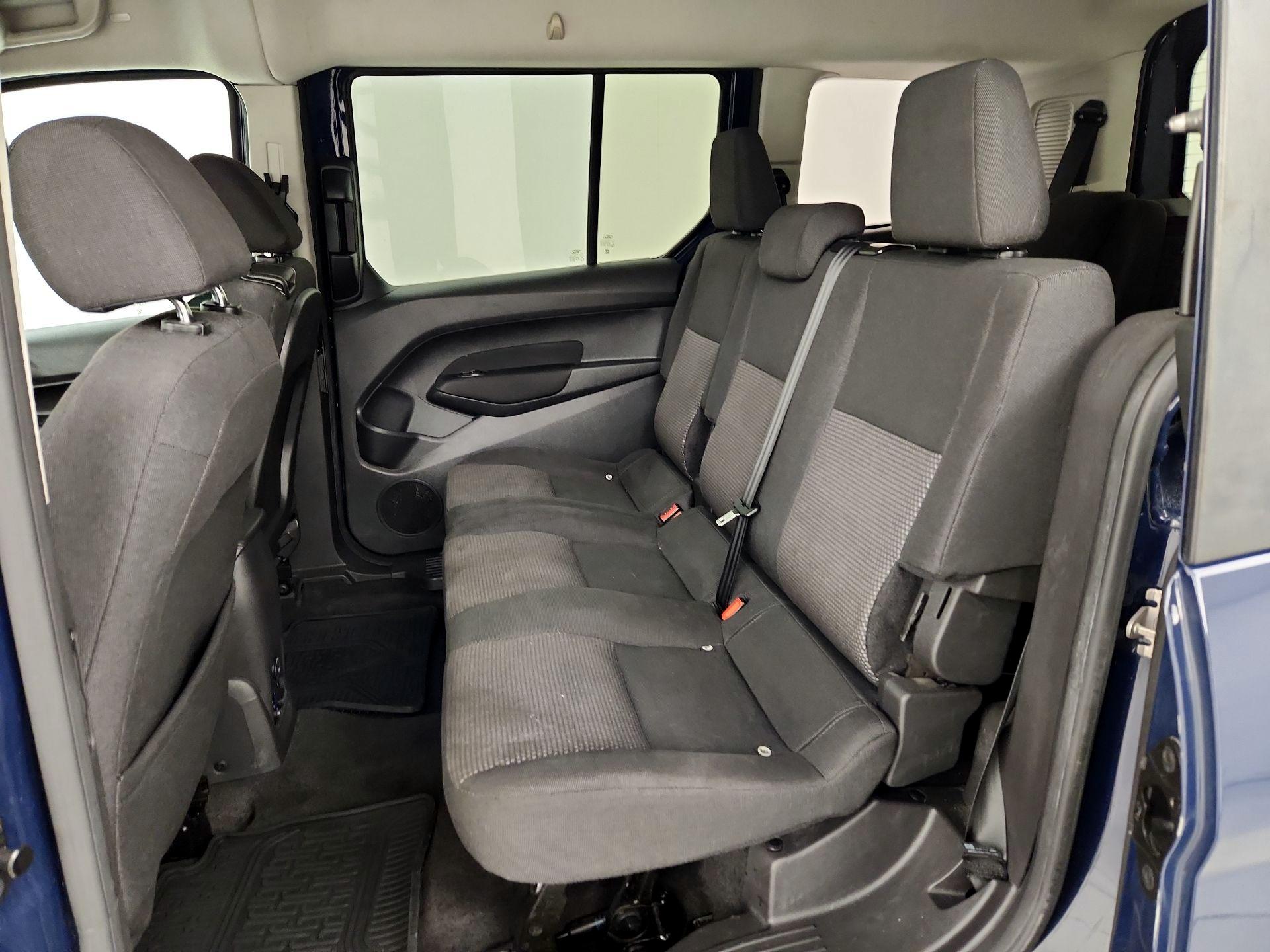 Thumbnail: 2018 Ford Transit Series - 19