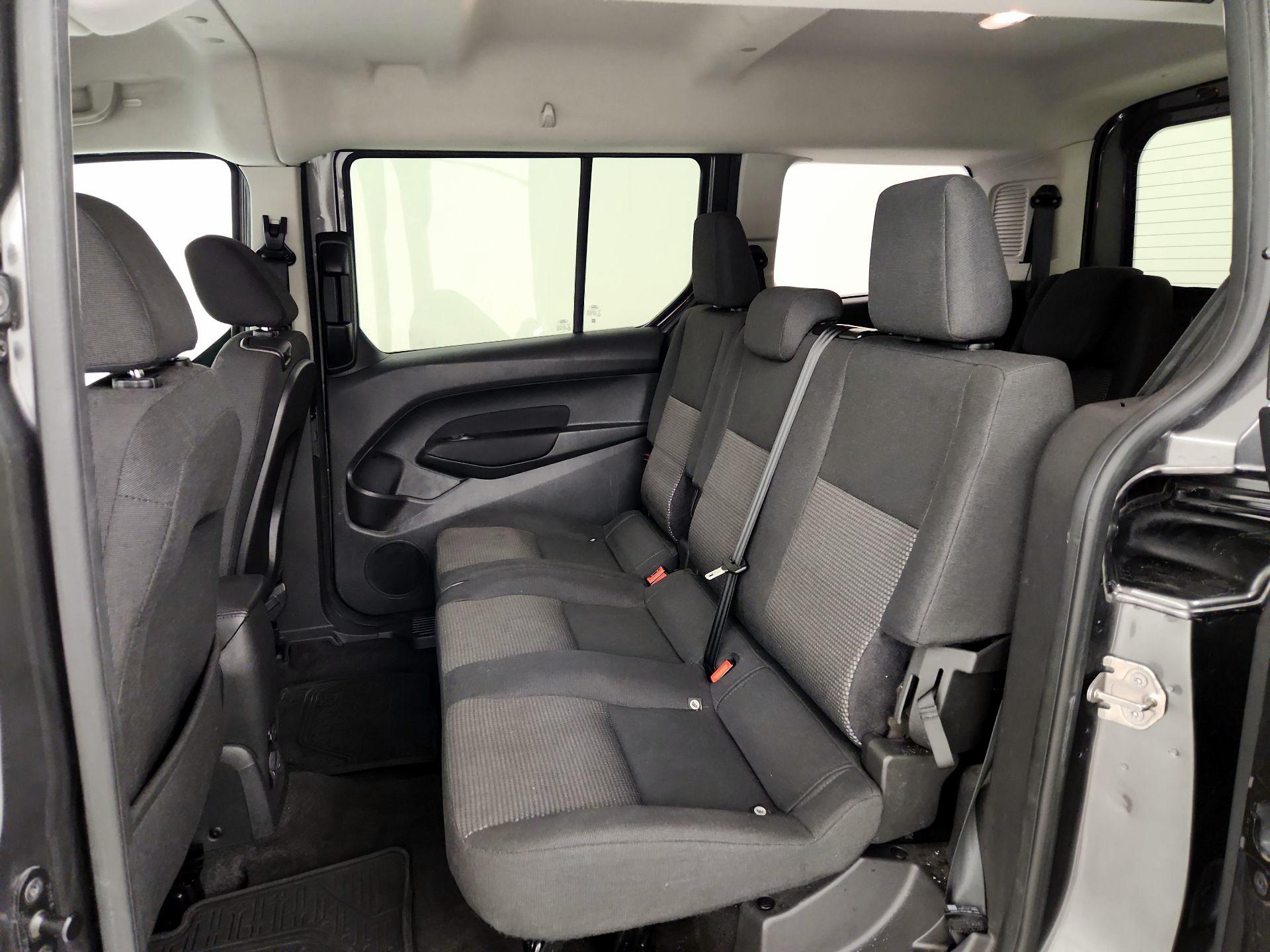 Thumbnail: 2018 Ford Transit Series - 19