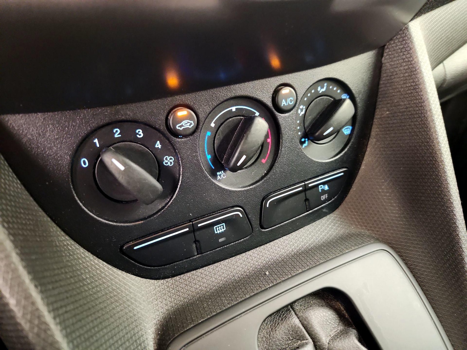 2018 Ford Transit Connect XL - Photo 17