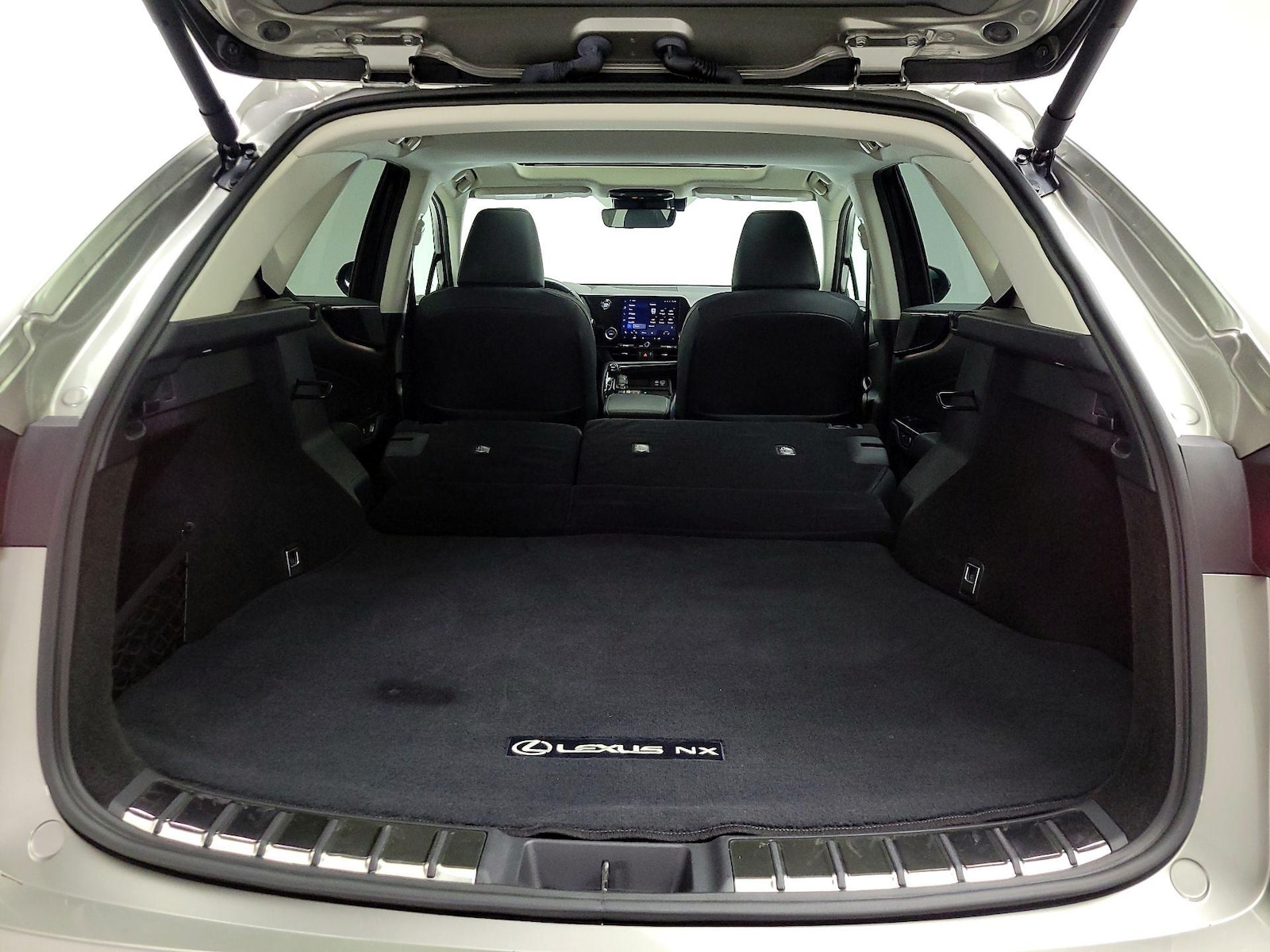 2024 Lexus NX 250 - Photo 24