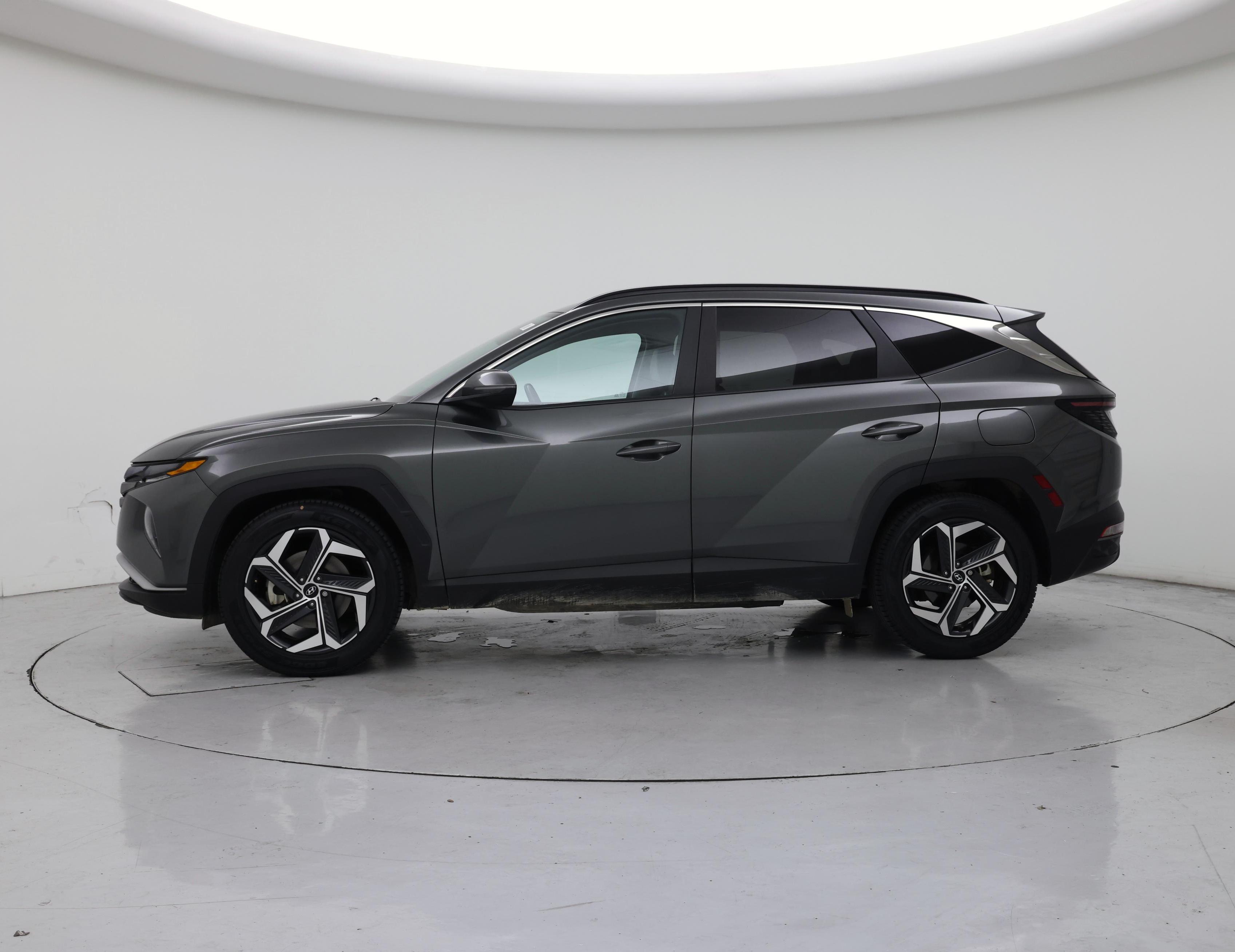 Thumbnail: 2022 Hyundai Tucson - 3