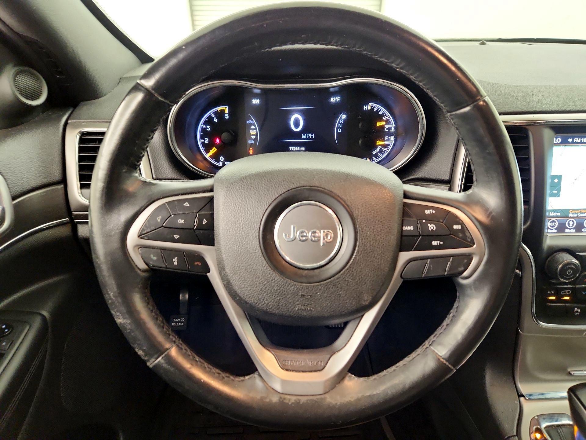 Thumbnail: 2018 Jeep Grand Cherokee - 10
