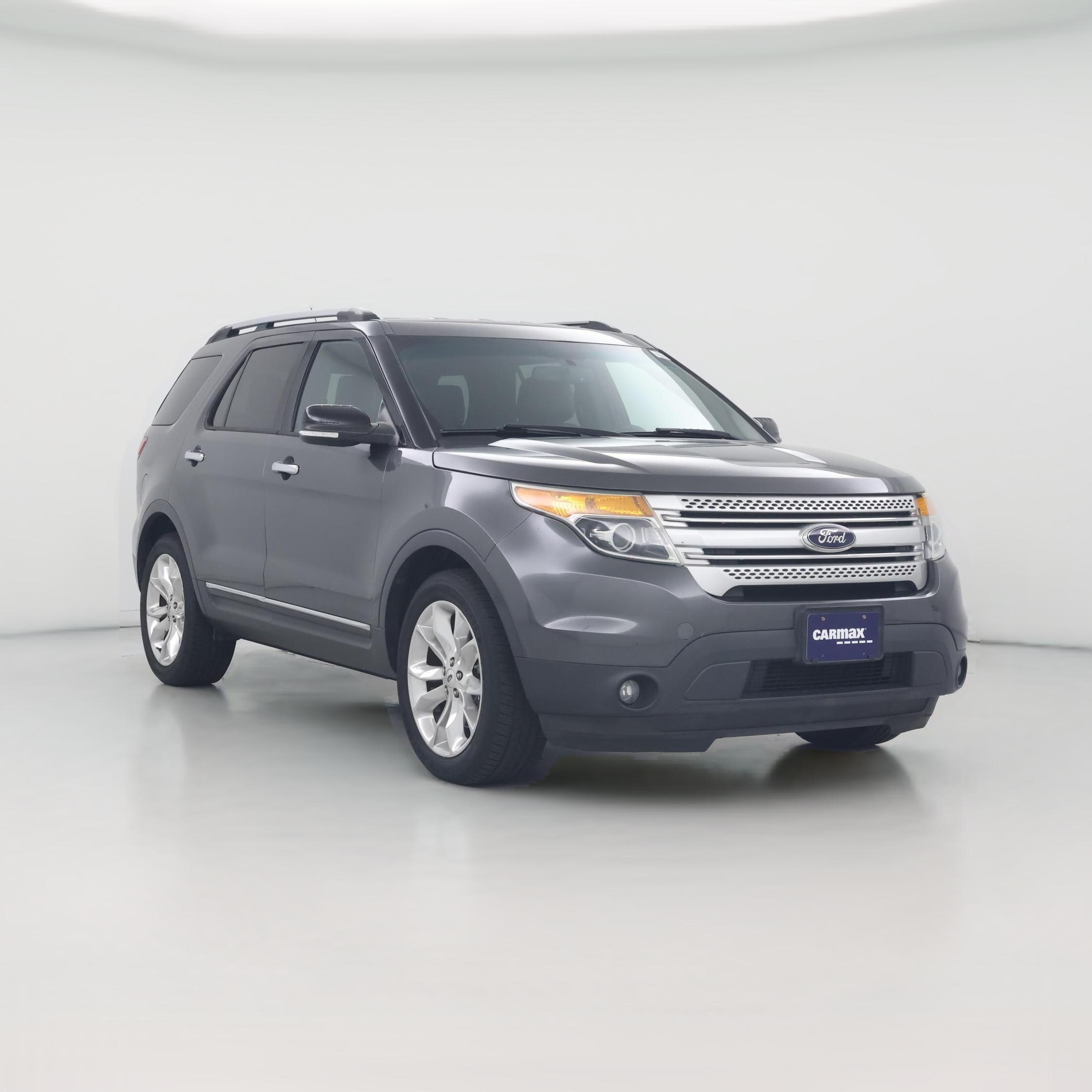 Thumbnail: 2015 Ford Explorer - 1