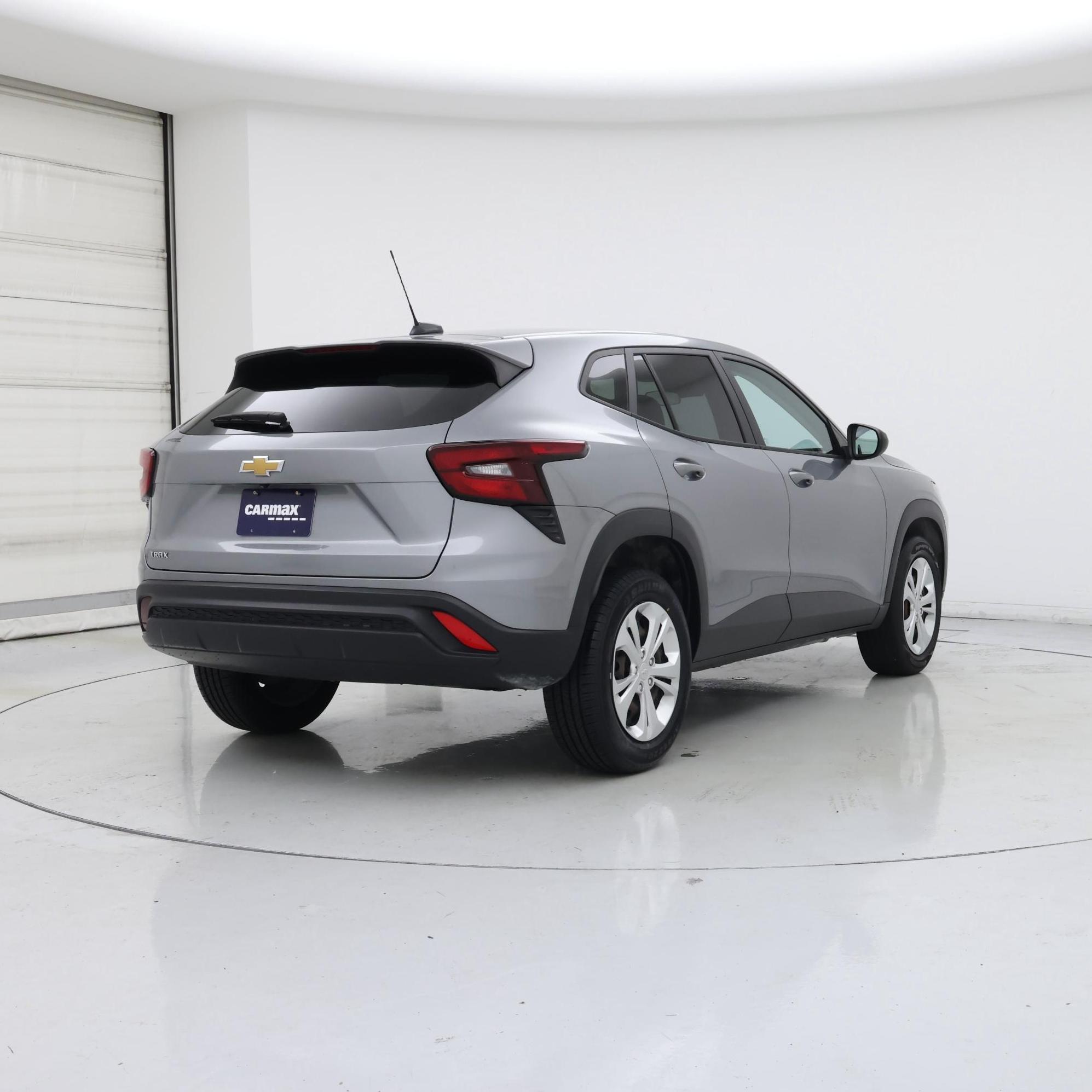 Thumbnail: 2024 Chevrolet Trax - 8