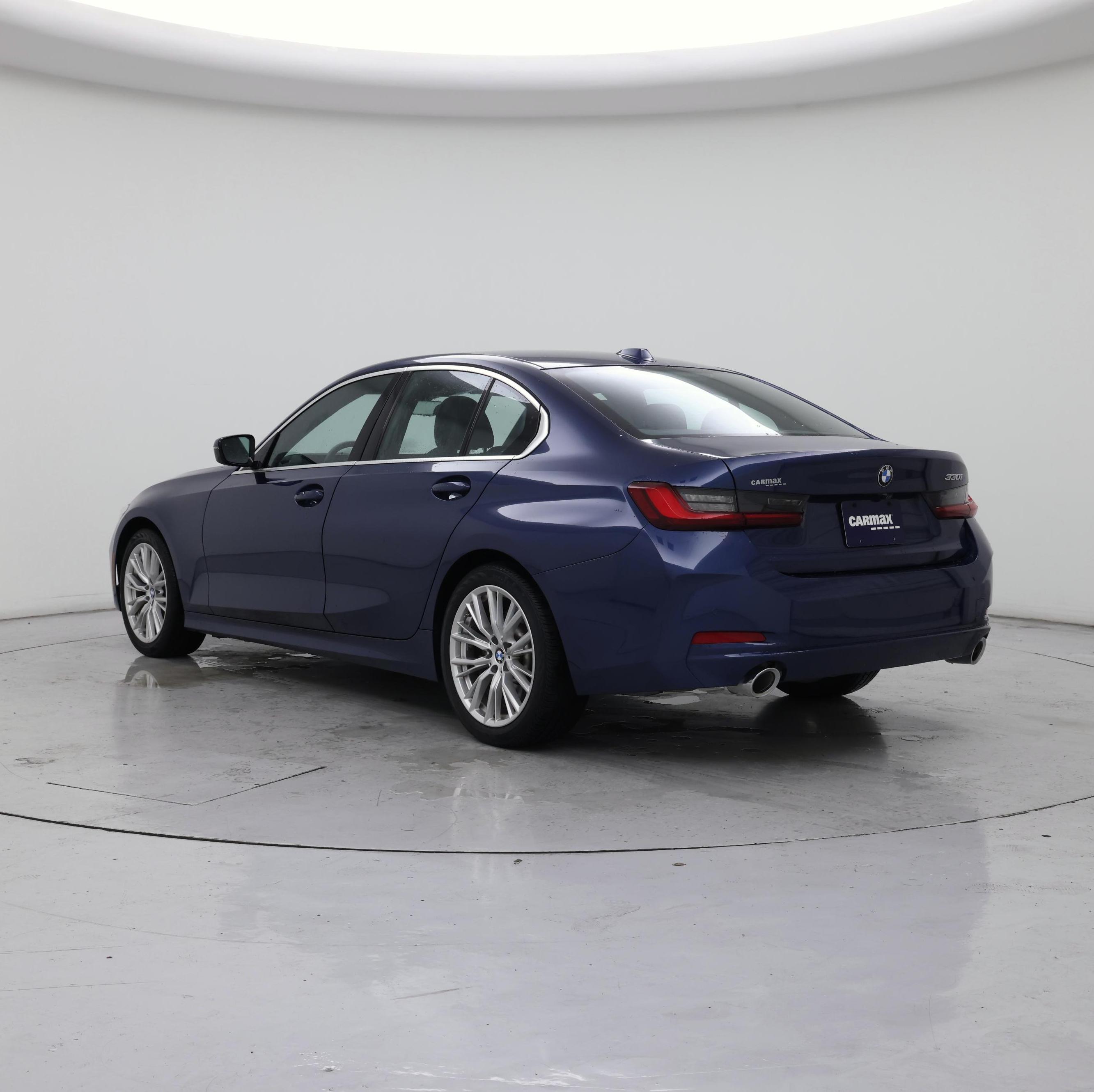 Thumbnail: 2024 BMW 3 Series - 2