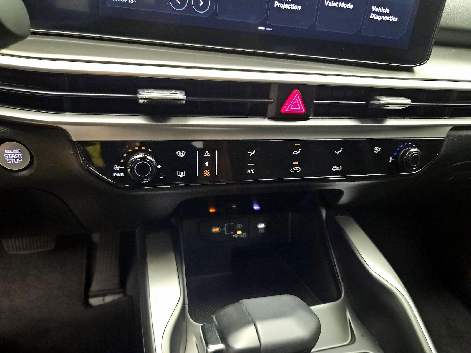 2026 Kia Sorento LX - Photo 17