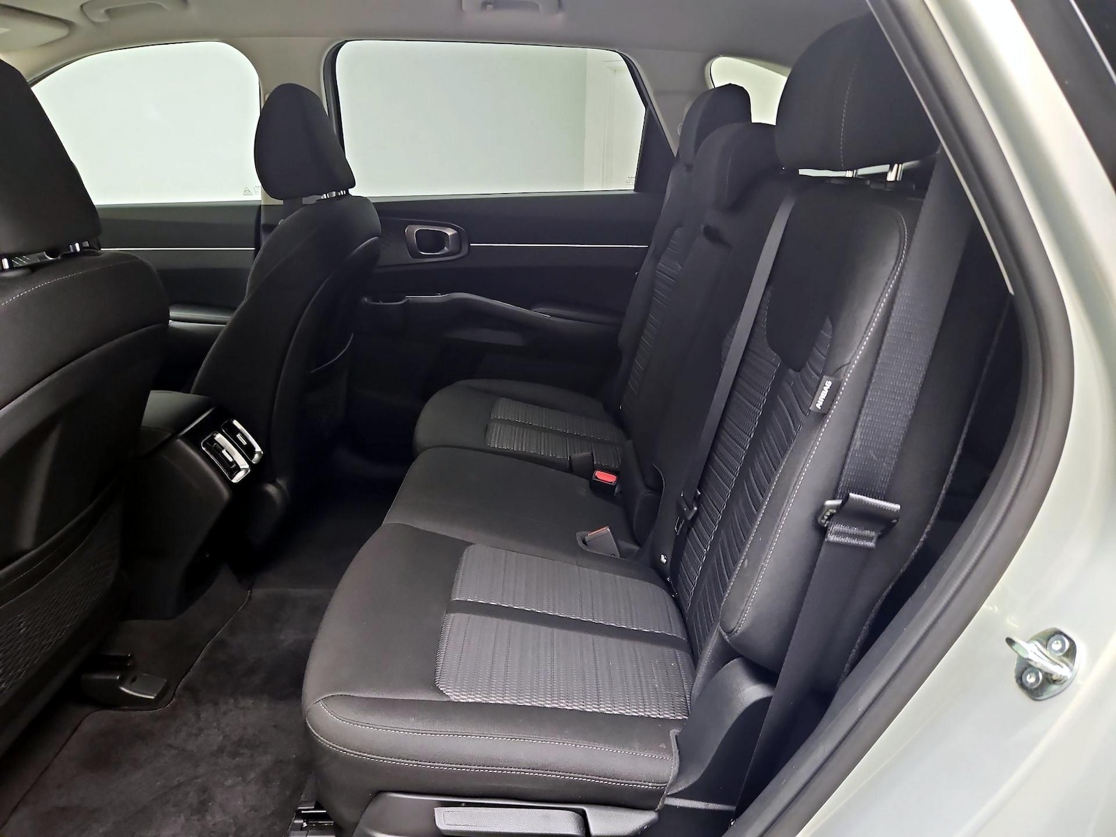 2026 Kia Sorento LX - Photo 20