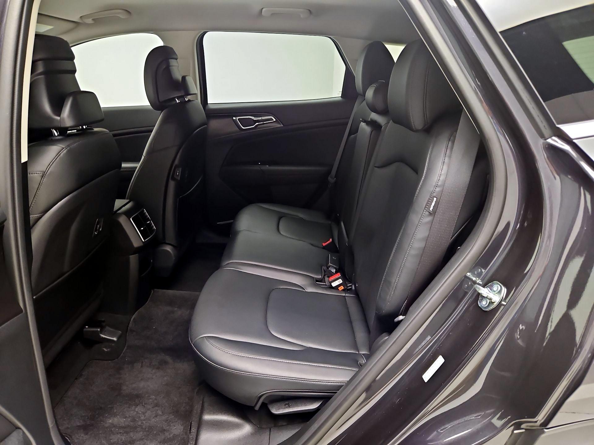 Thumbnail: 2026 Kia Sportage - 19