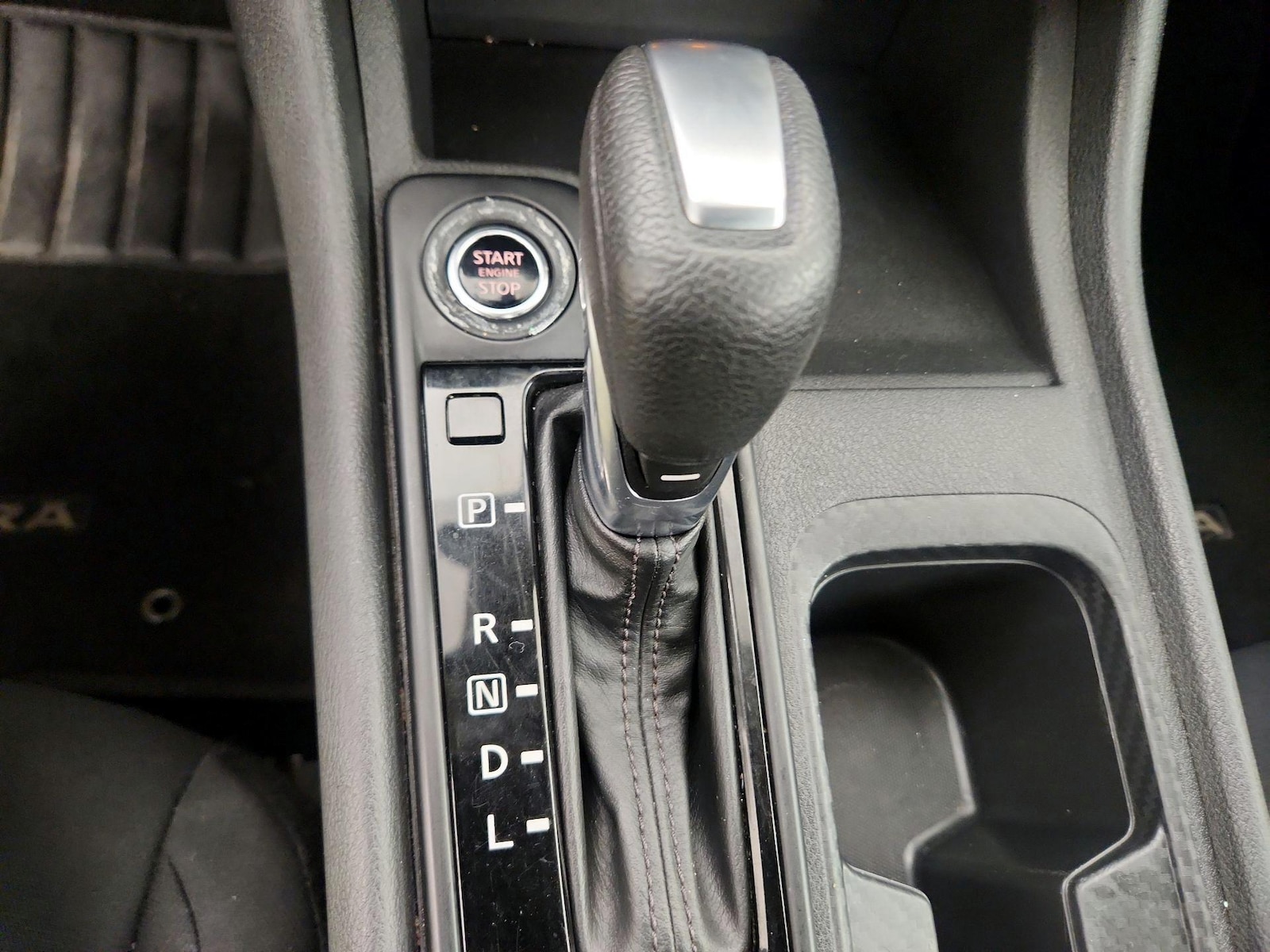 2022 Nissan Sentra S - Photo 18