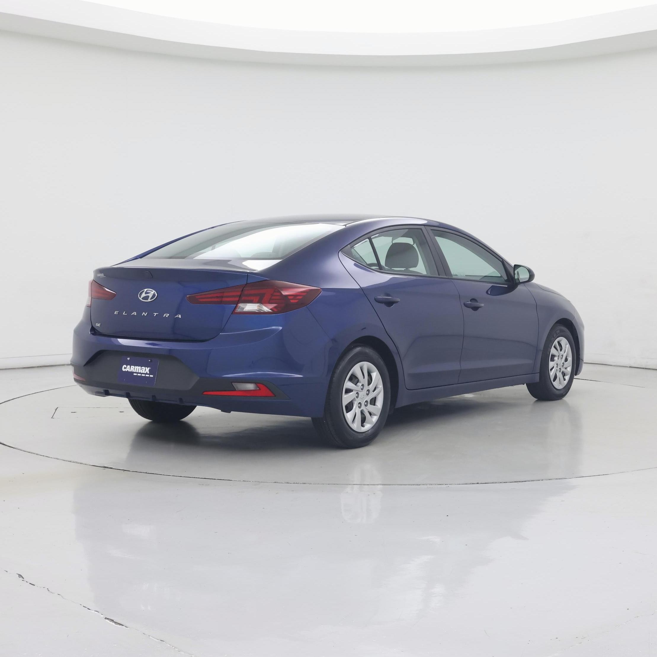 Thumbnail: 2020 Hyundai Elantra - 8