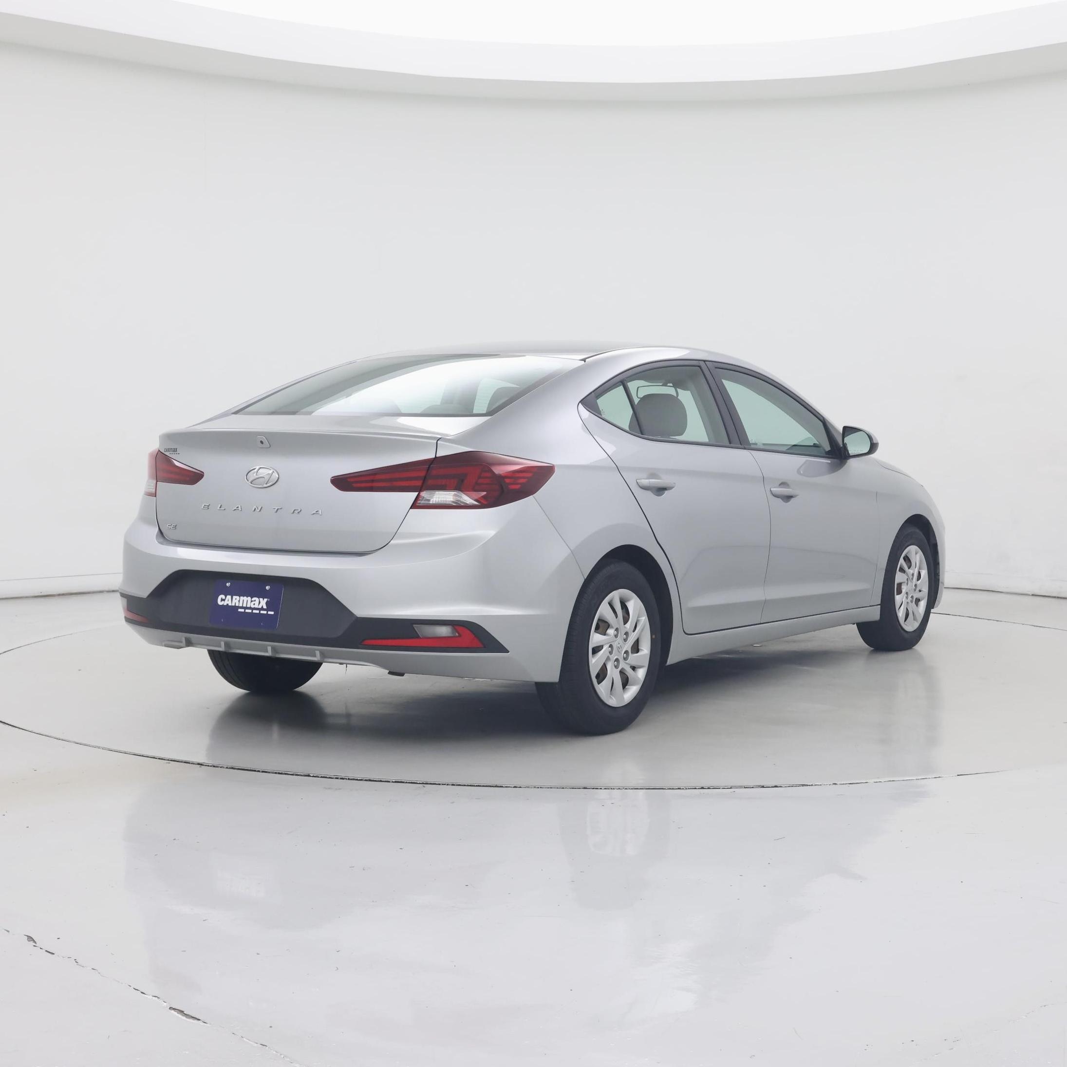 Thumbnail: 2020 Hyundai Elantra - 8