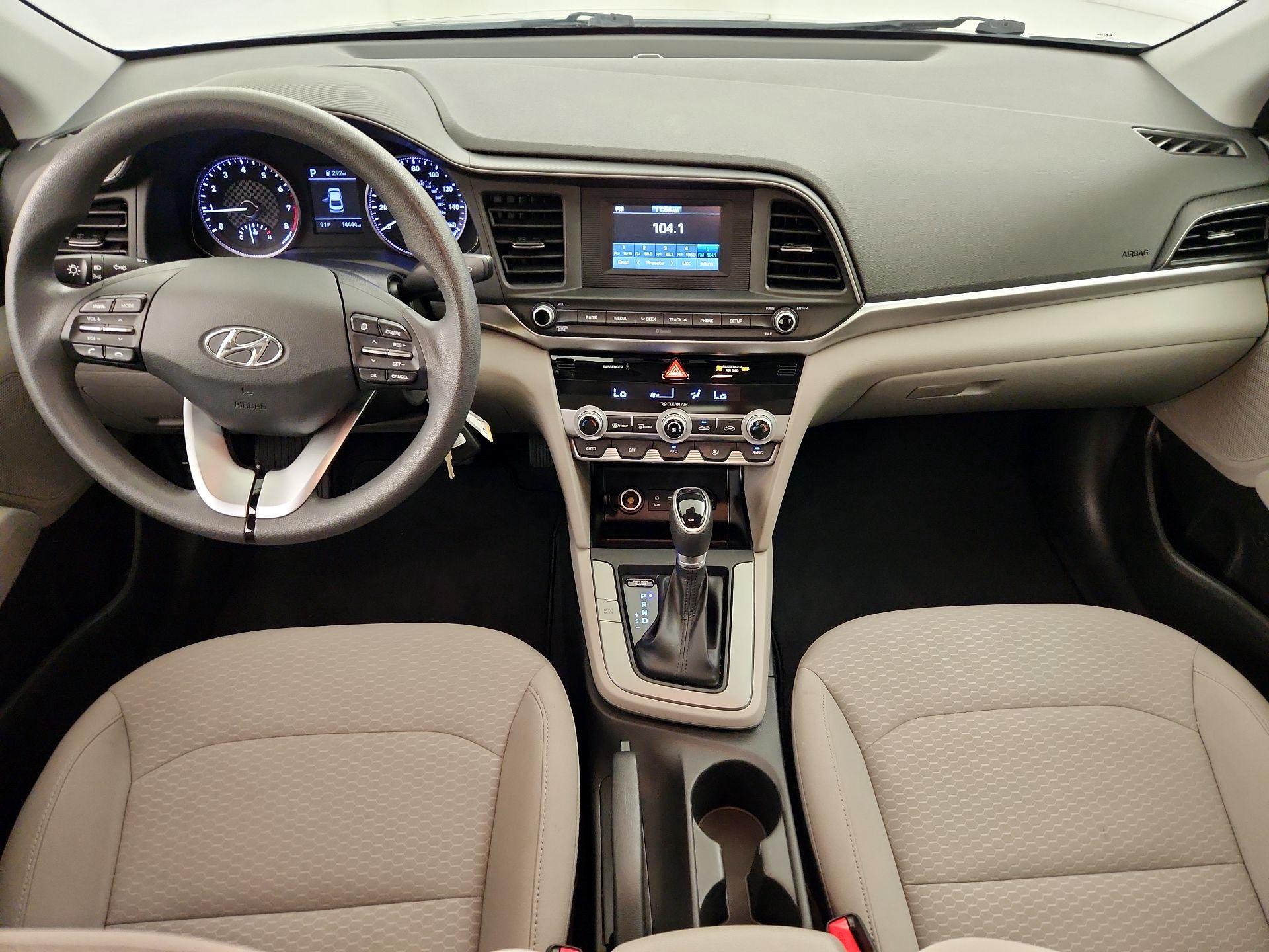 Thumbnail: 2020 Hyundai Elantra - 9