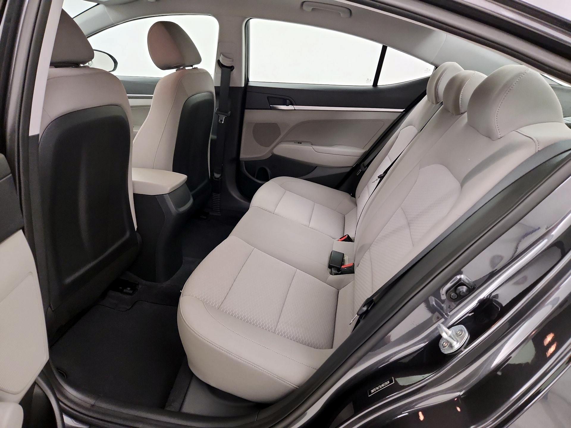 Thumbnail: 2020 Hyundai Elantra - 19