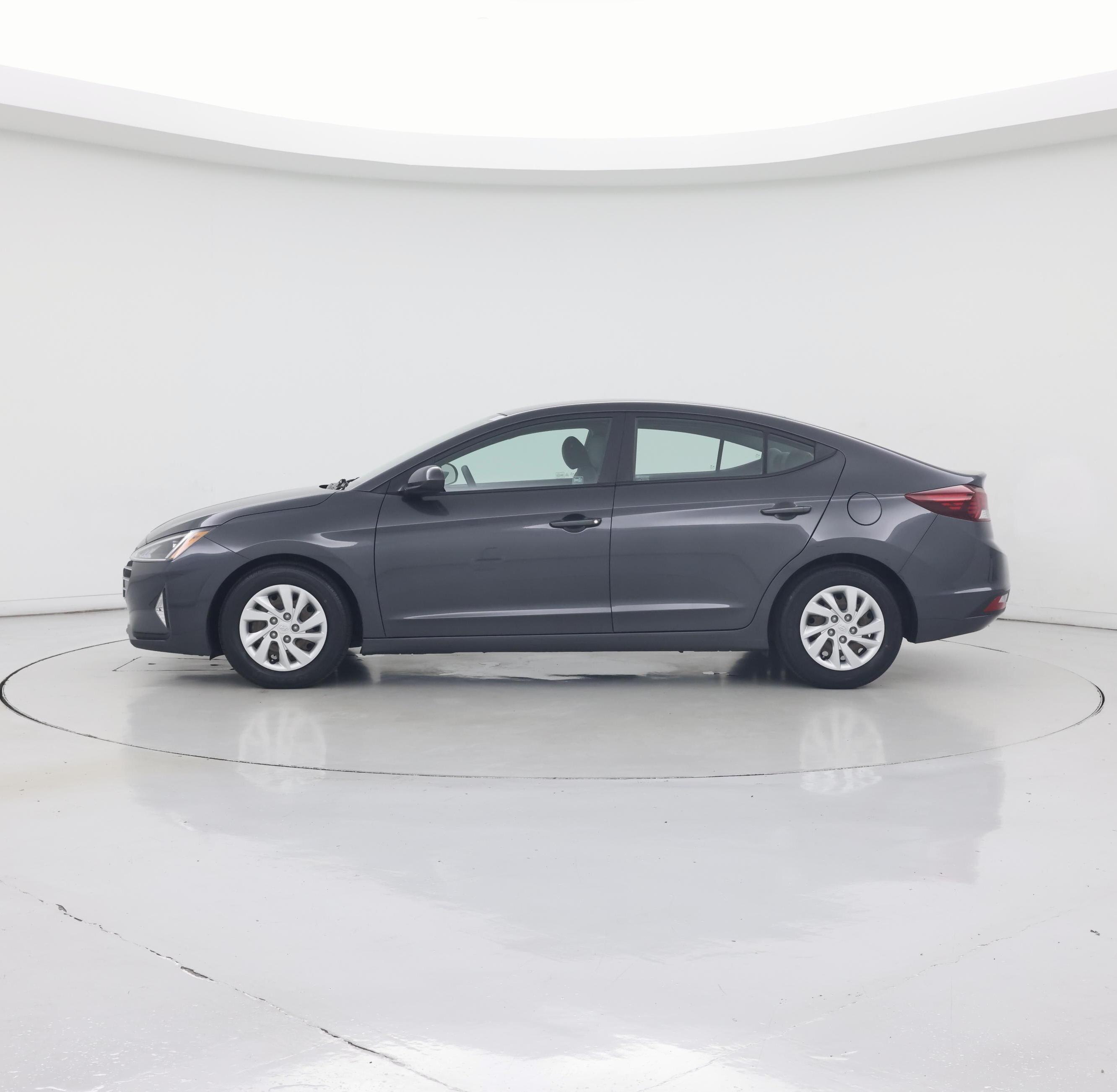 Thumbnail: 2020 Hyundai Elantra - 3