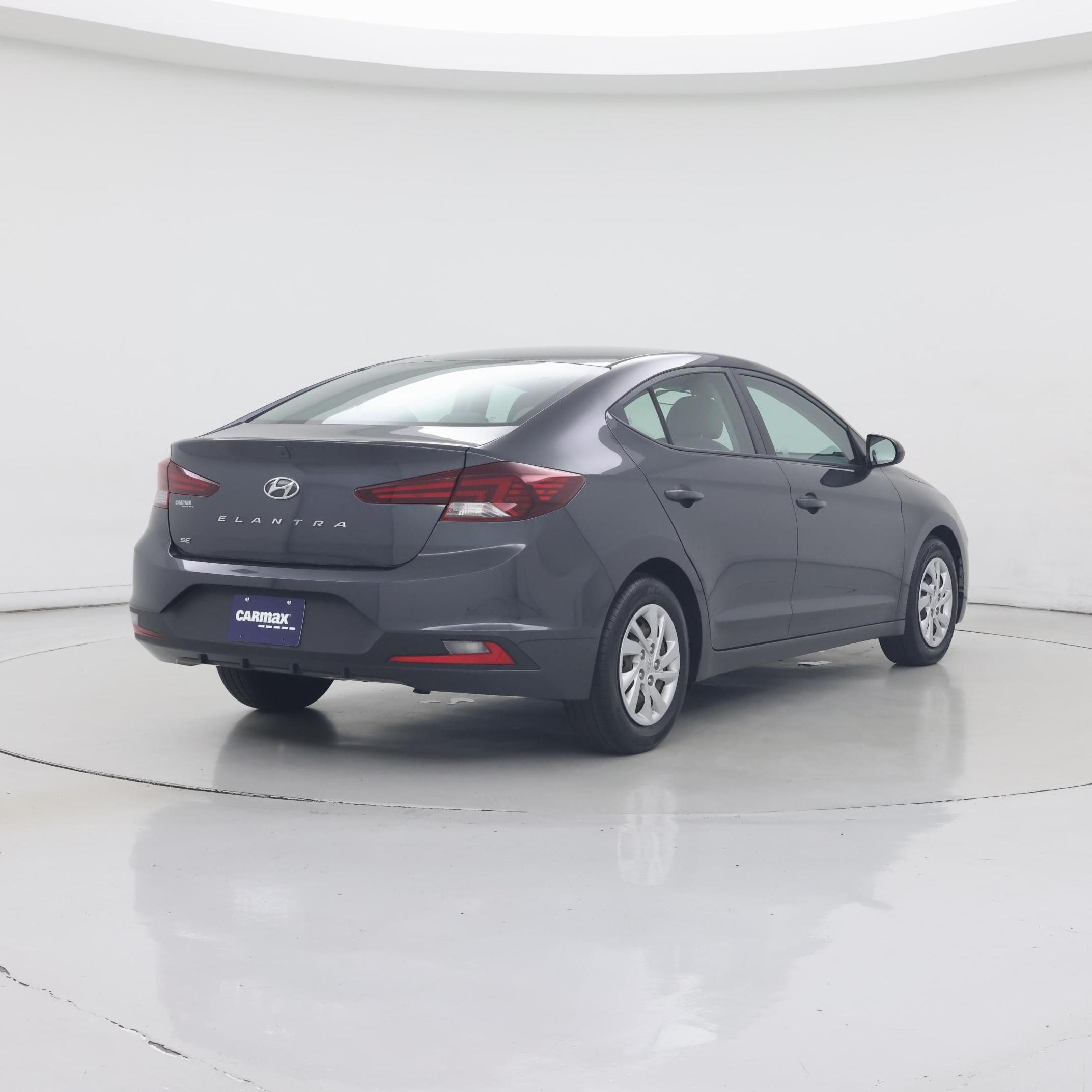 Thumbnail: 2020 Hyundai Elantra - 8
