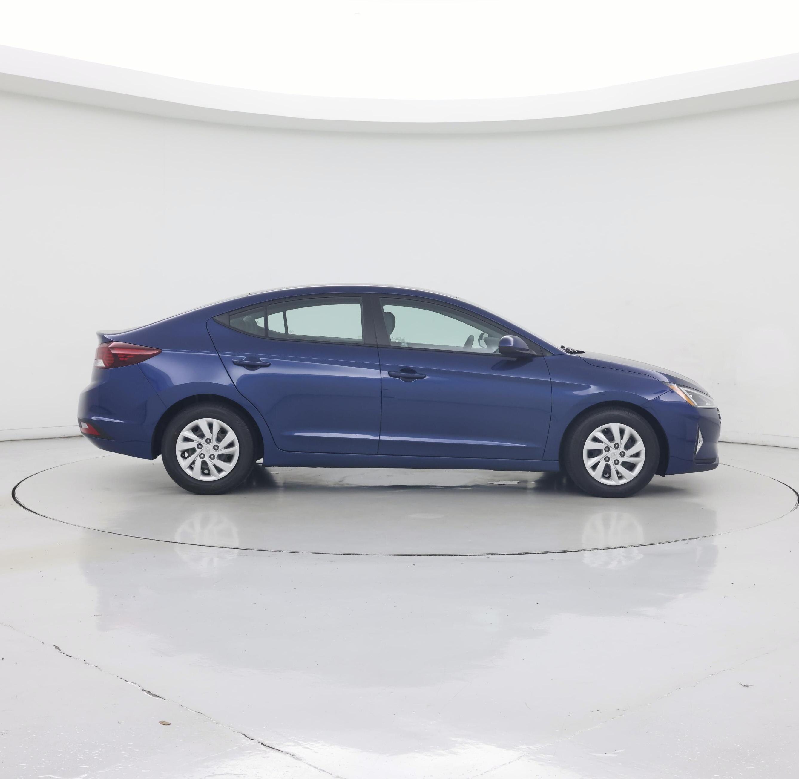 Thumbnail: 2020 Hyundai Elantra - 7
