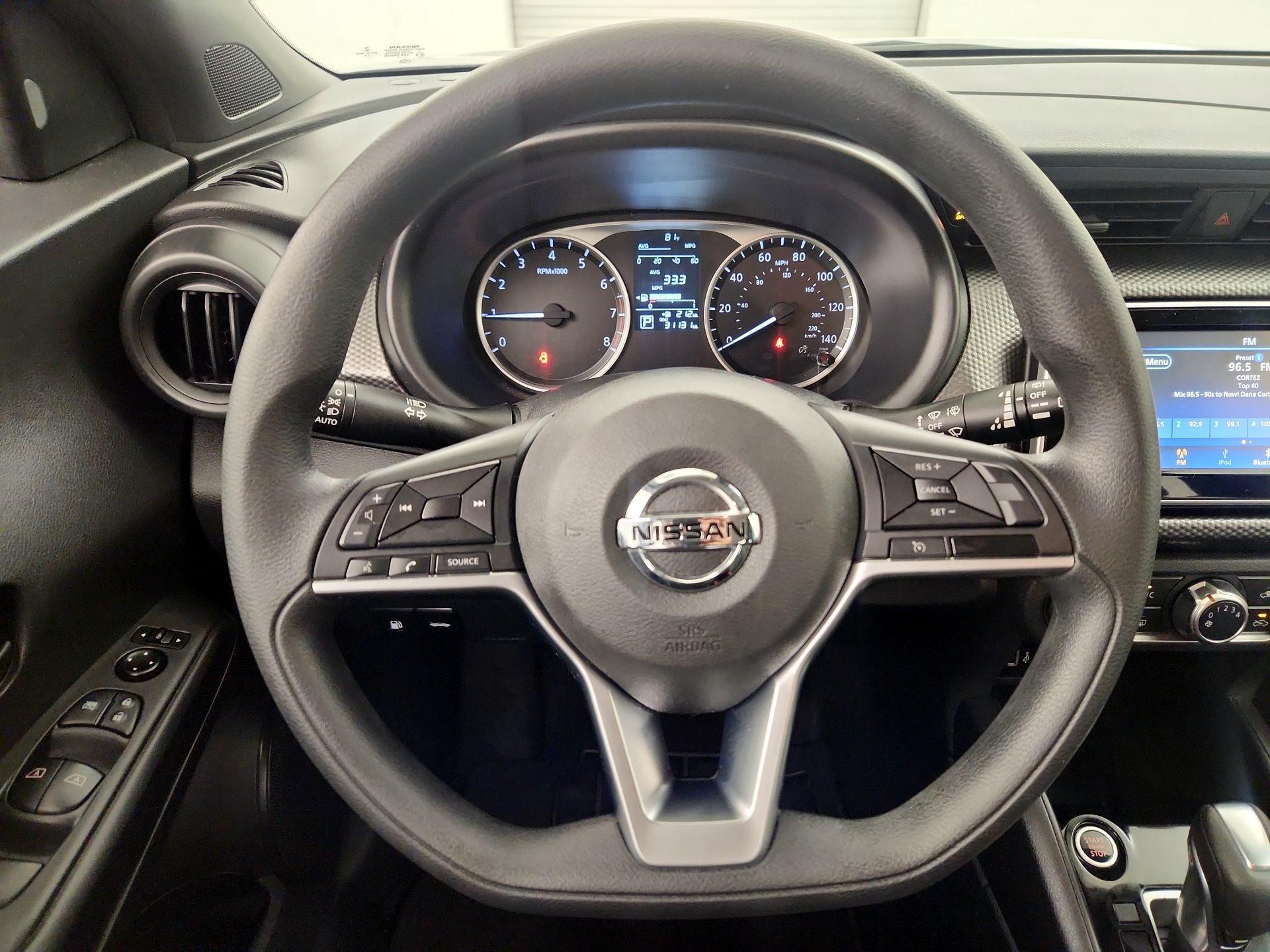 Thumbnail: 2020 Nissan Kicks - 10