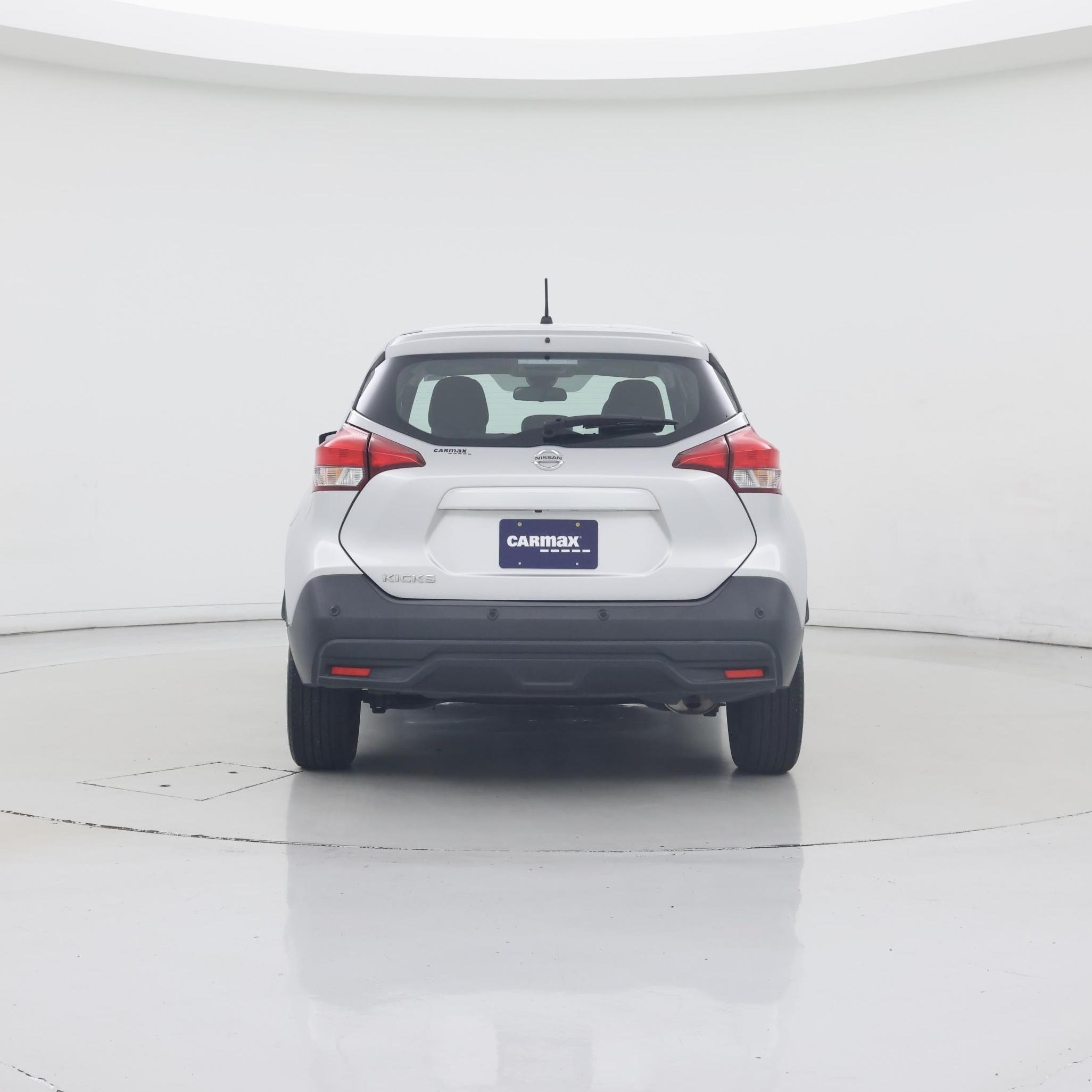 Thumbnail: 2020 Nissan Kicks - 6