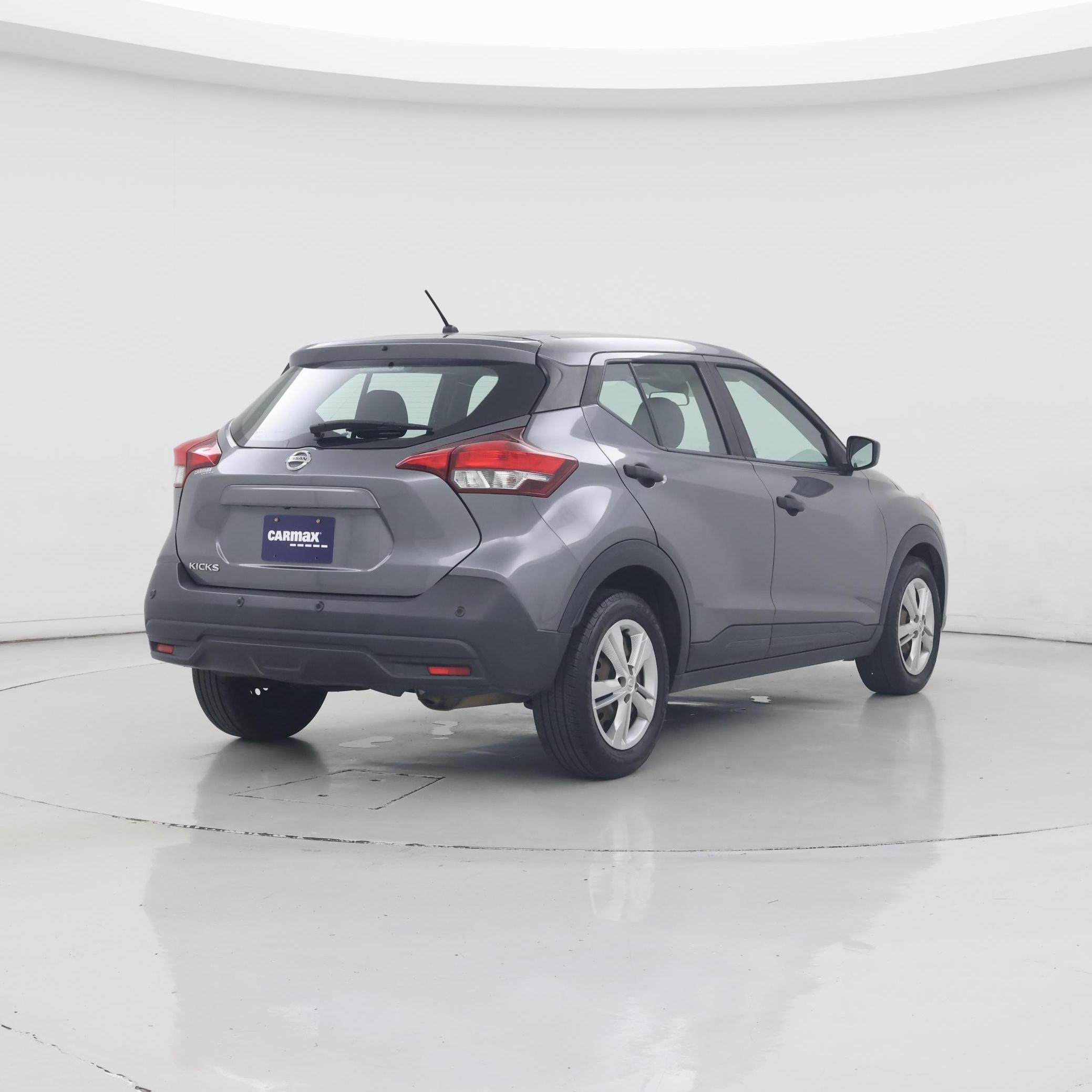 Thumbnail: 2020 Nissan Kicks - 8