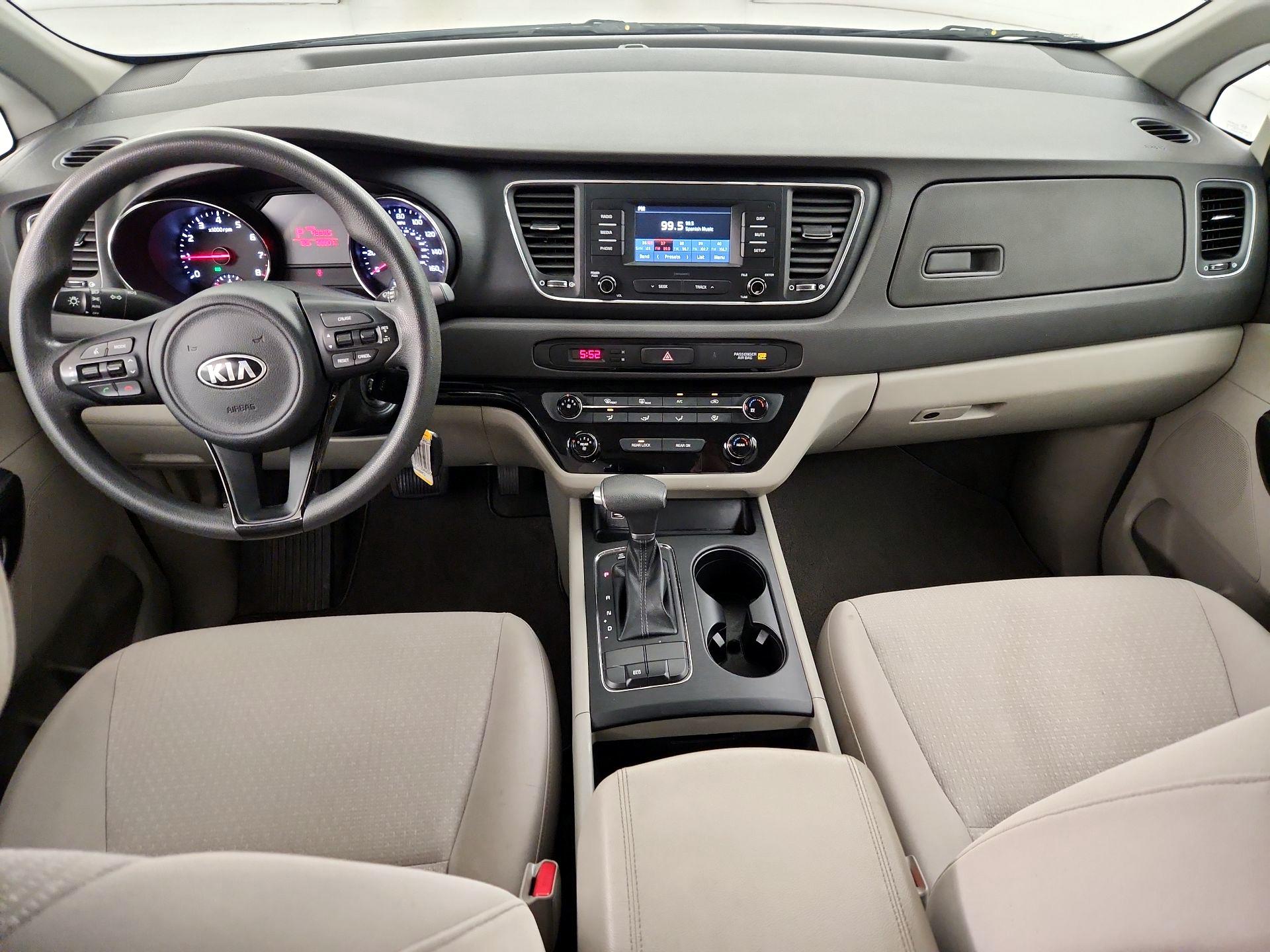 Thumbnail: 2018 Kia Sedona - 9