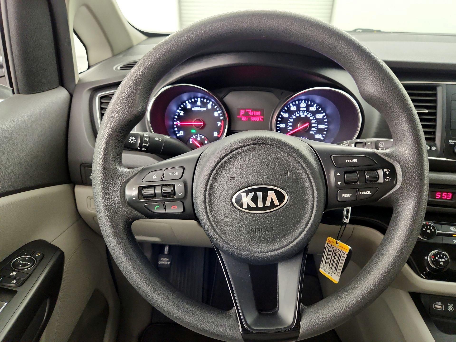 Thumbnail: 2018 Kia Sedona - 10