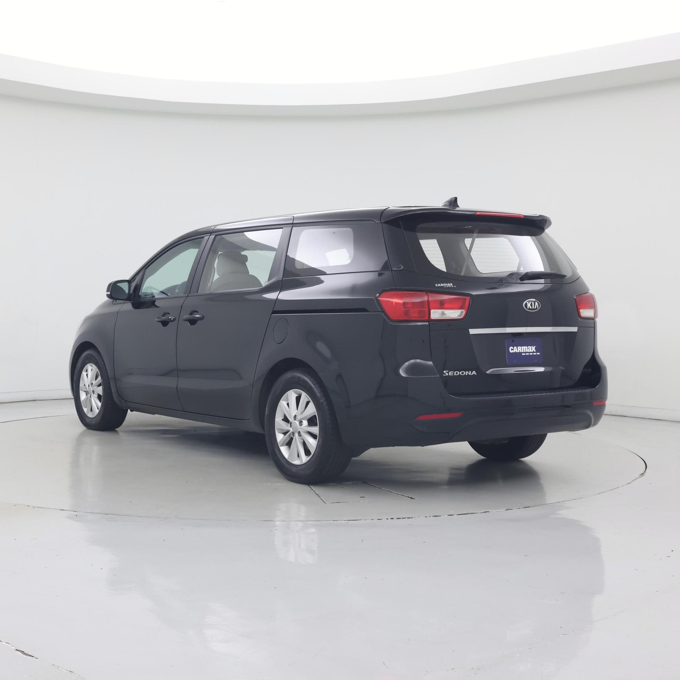 Thumbnail: 2018 Kia Sedona - 2