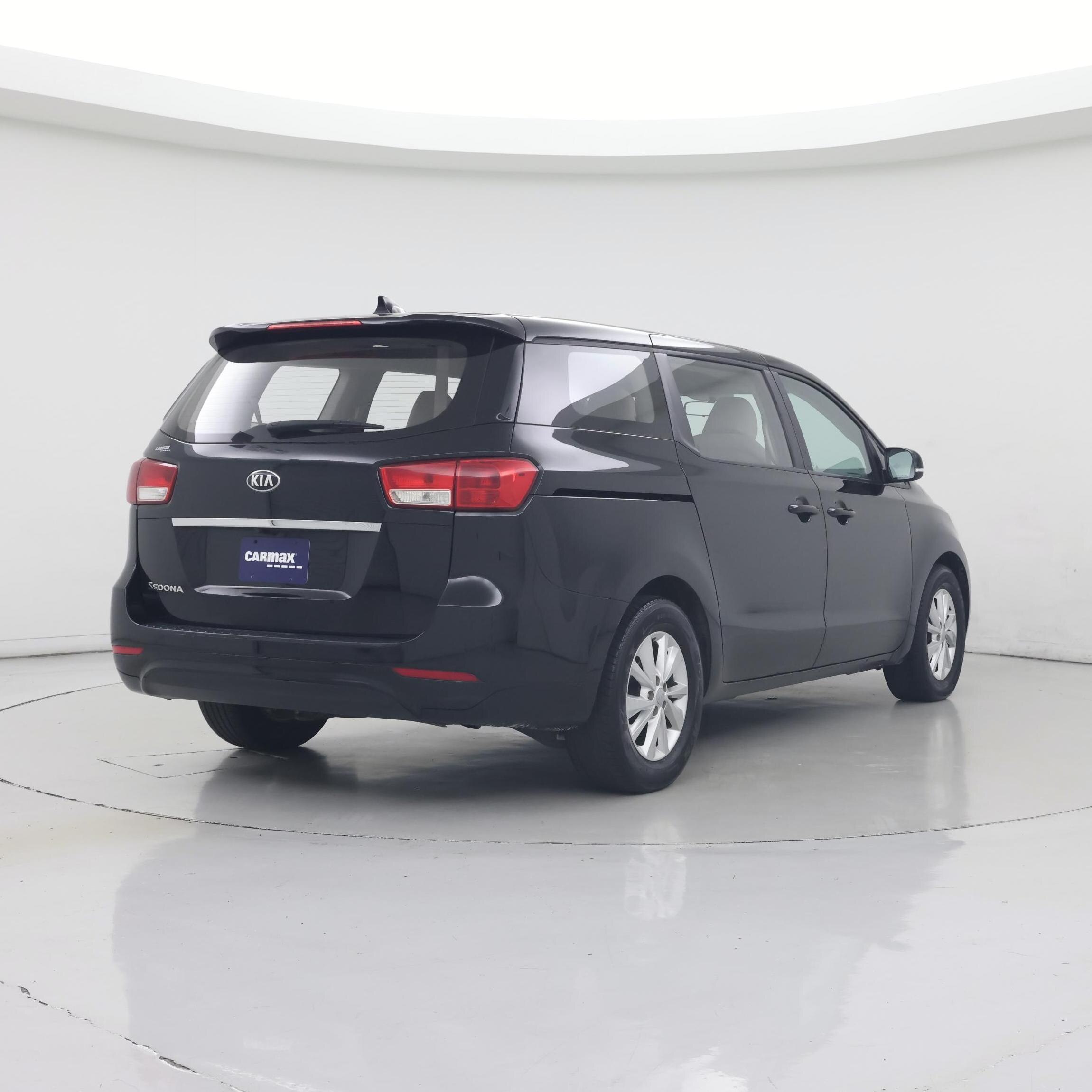 Thumbnail: 2018 Kia Sedona - 8