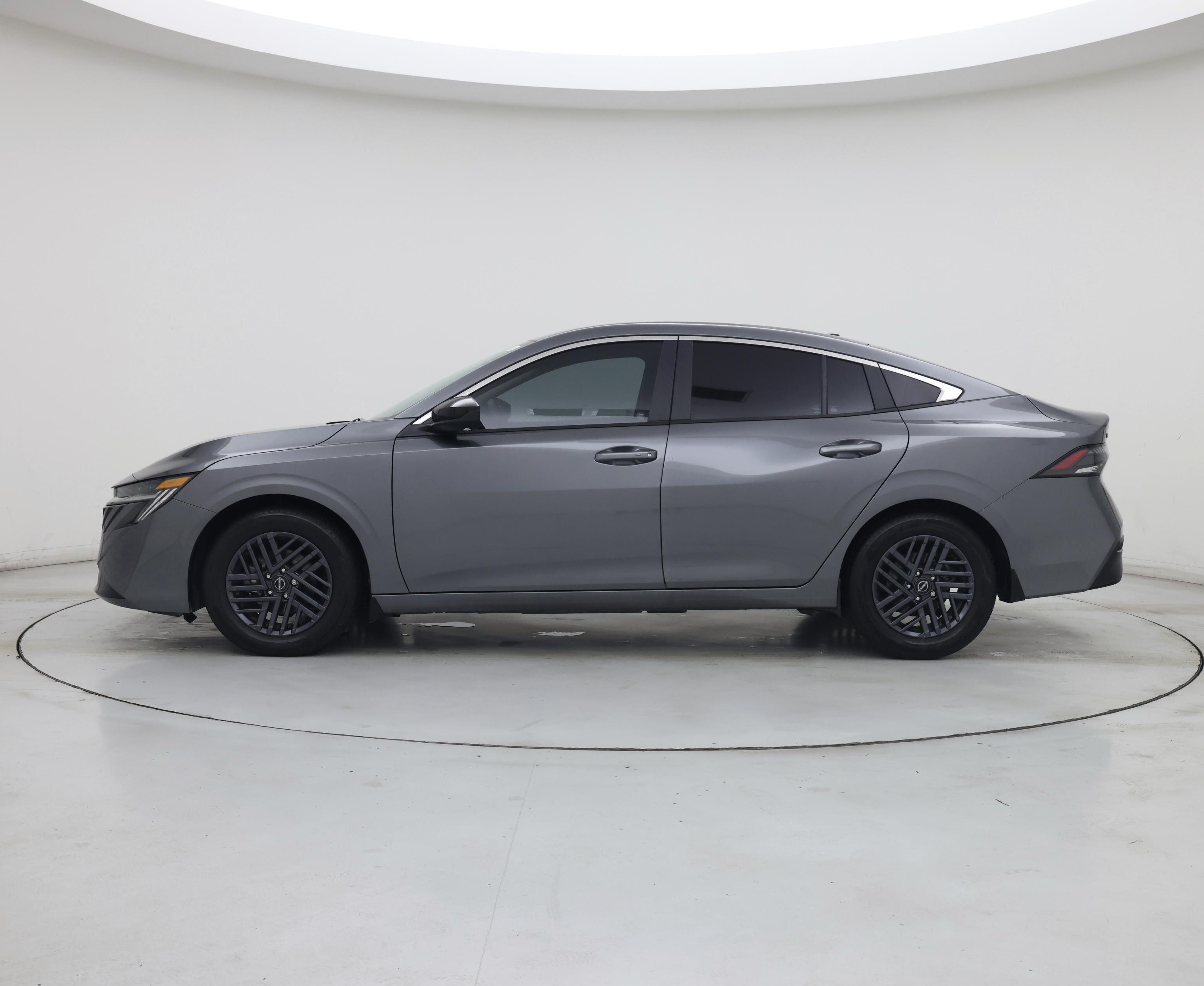Thumbnail: 2026 Nissan Sentra - 3