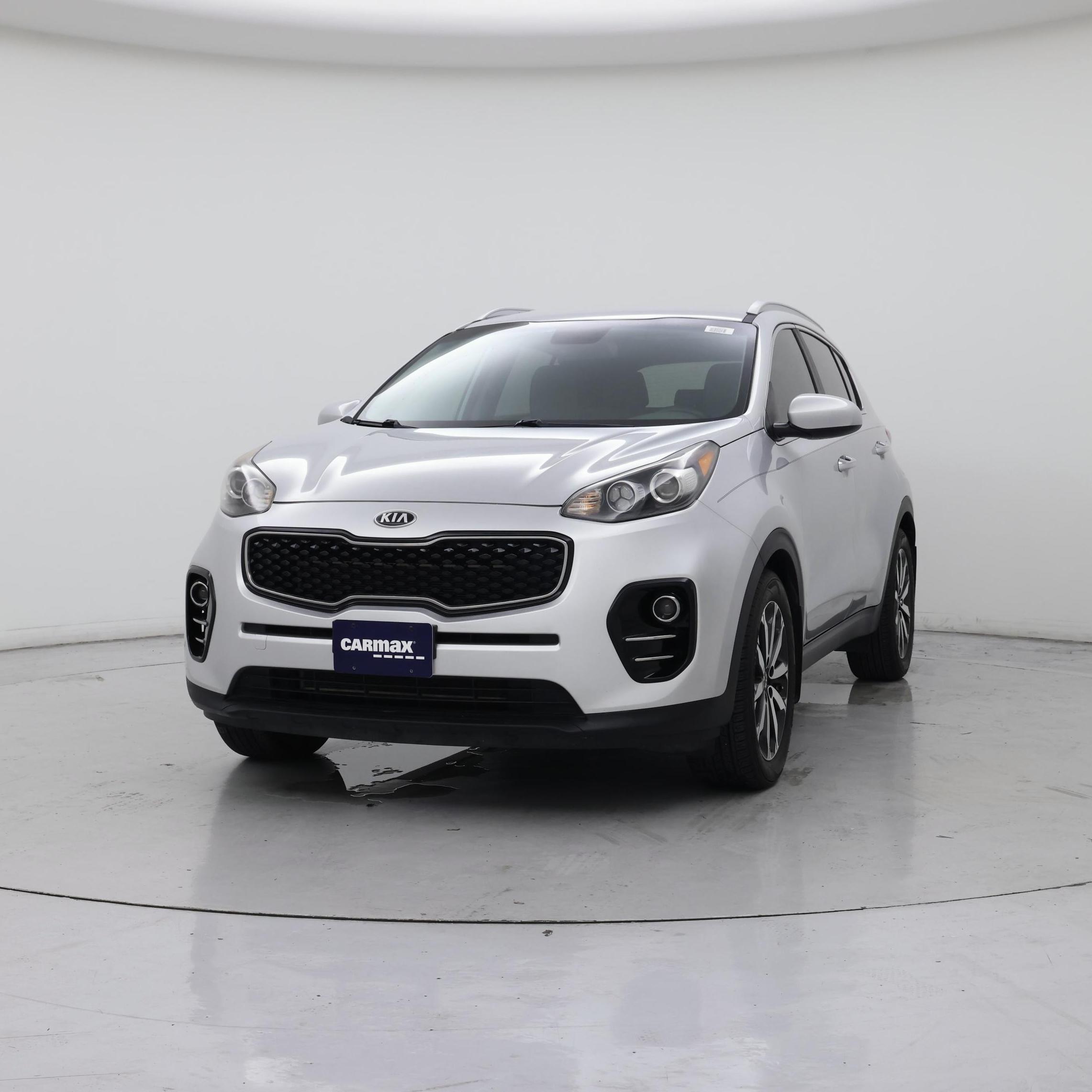Thumbnail: 2017 Kia Sportage - 4