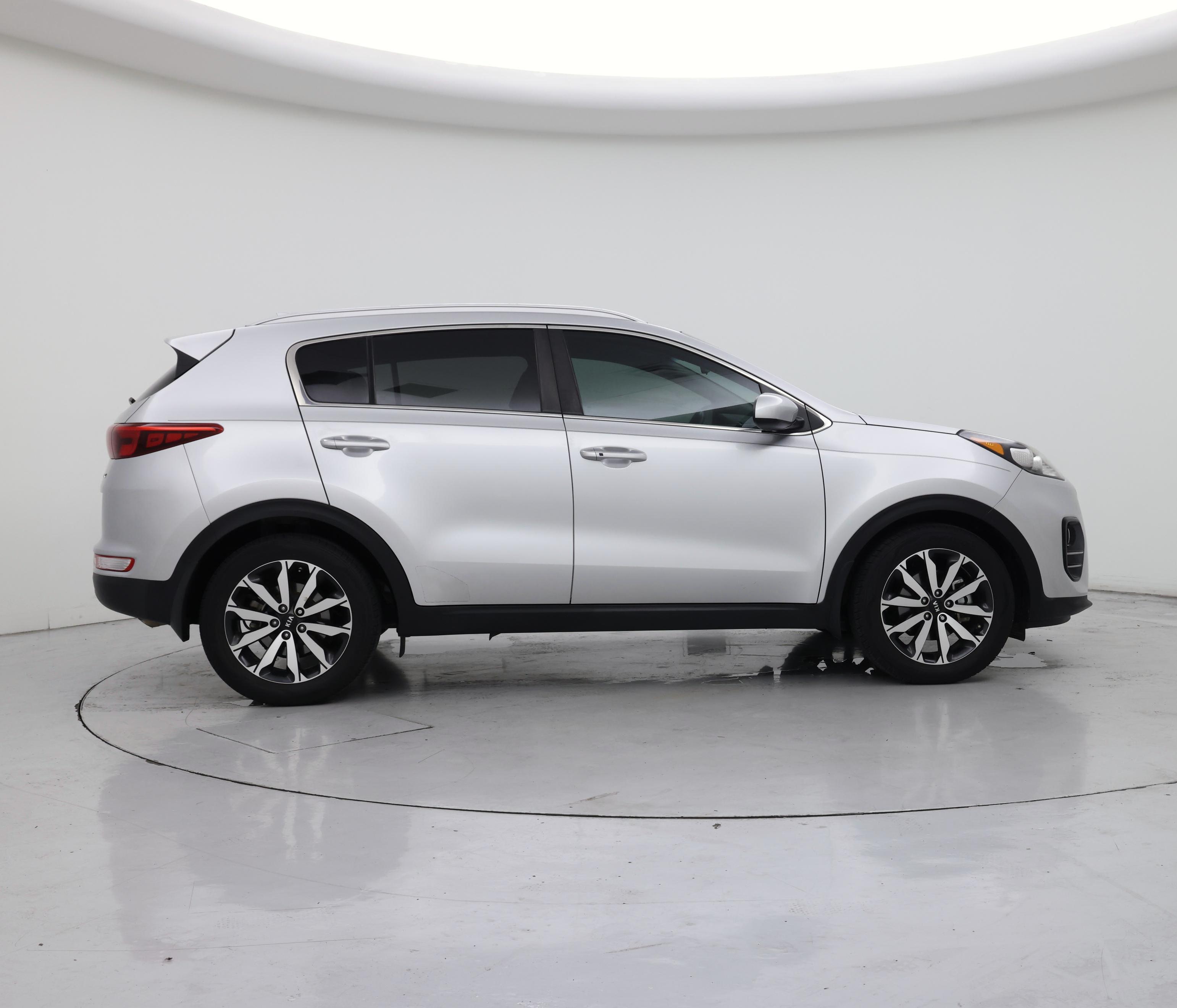 Thumbnail: 2017 Kia Sportage - 7