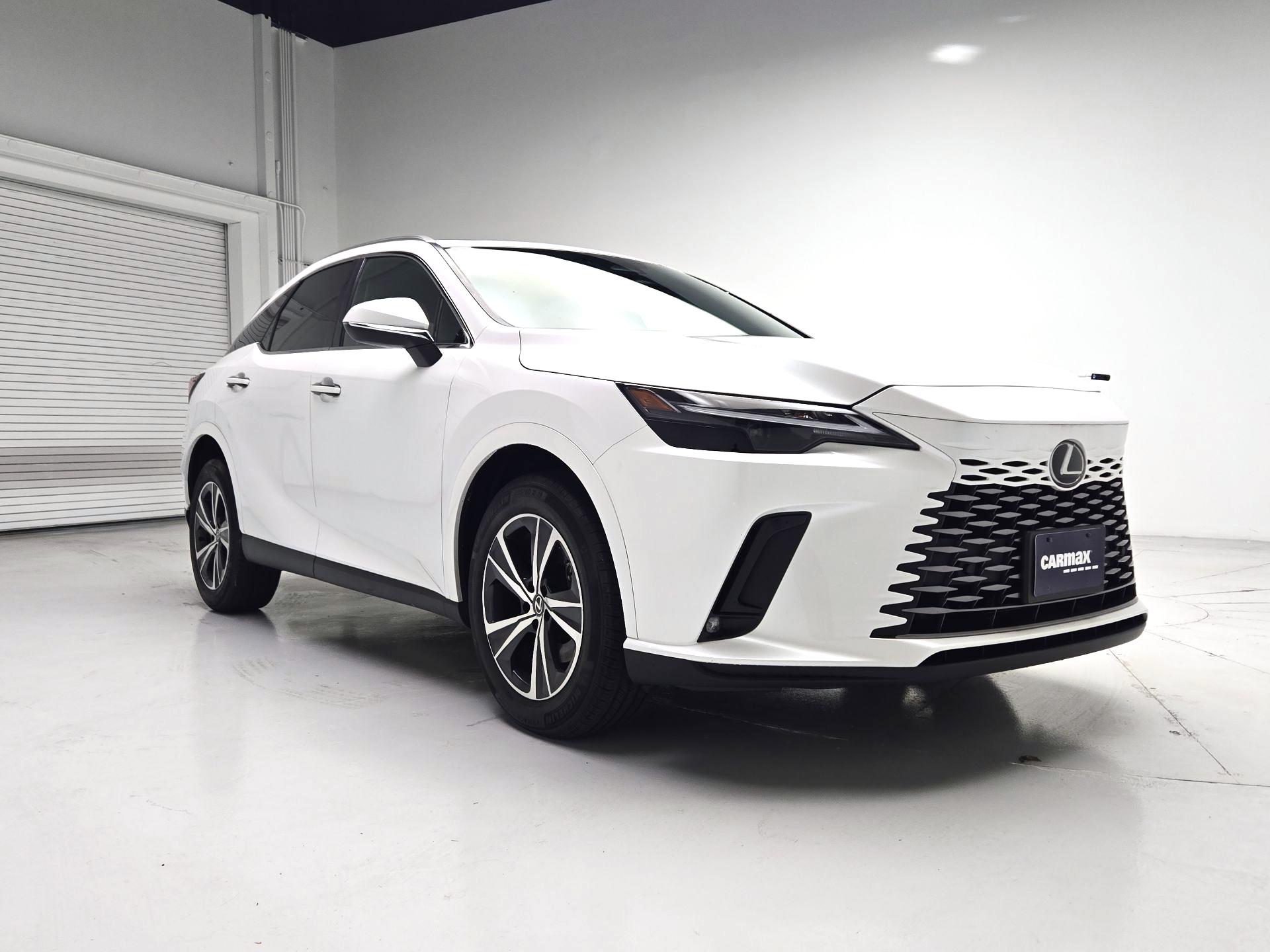 Thumbnail: 2023 Lexus RX - 1