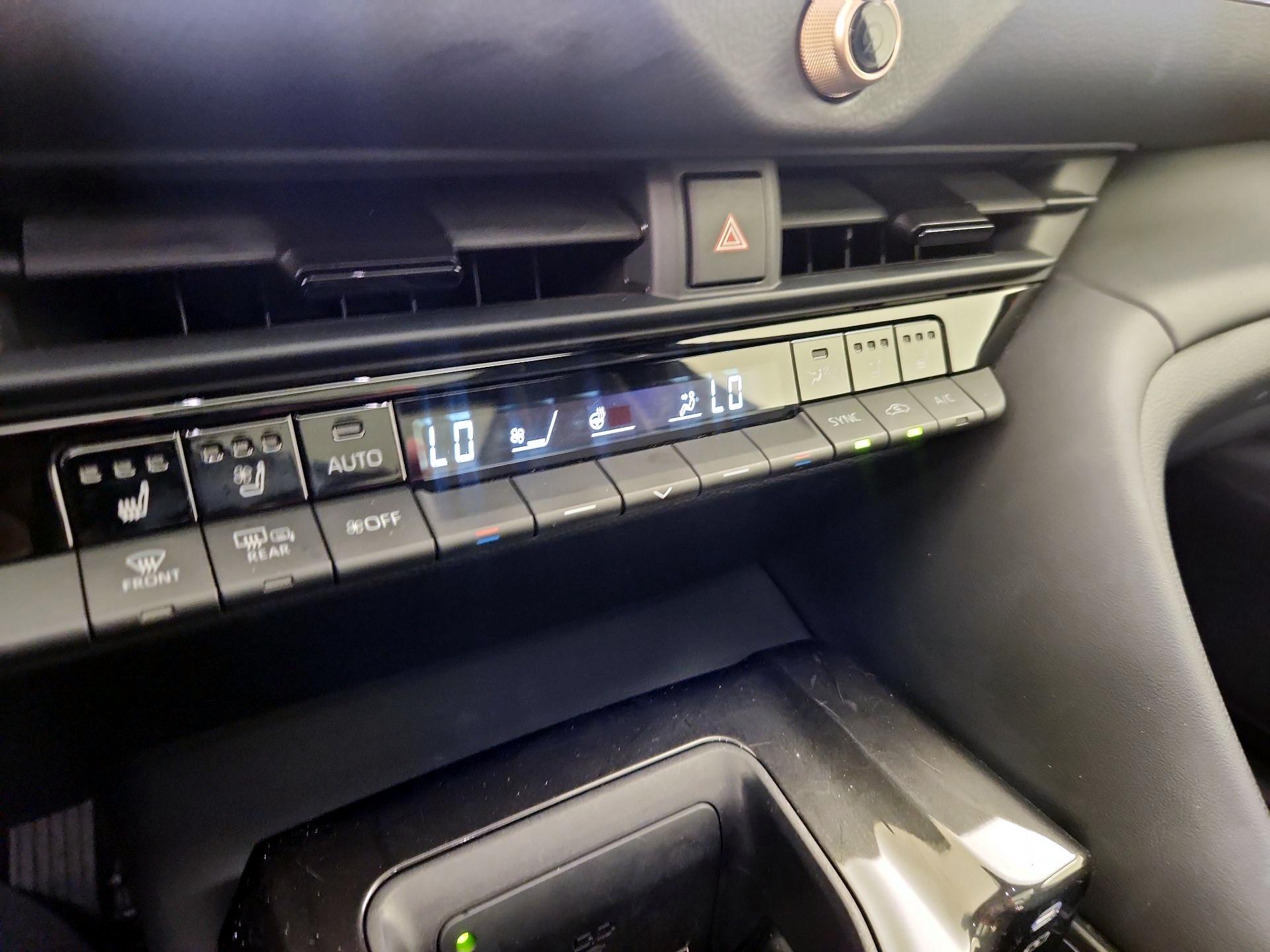 Thumbnail: 2024 Toyota Crown - 16