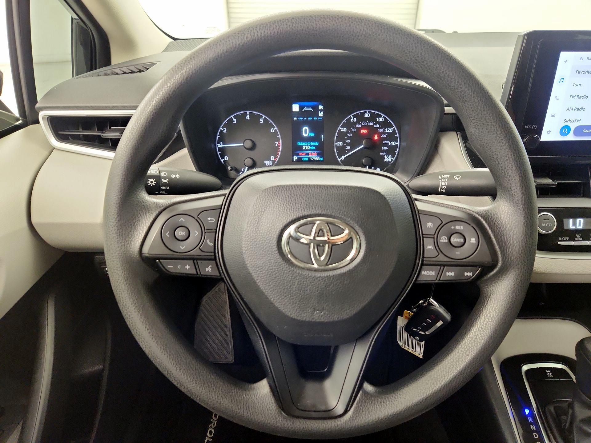 Thumbnail: 2023 Toyota Corolla - 10