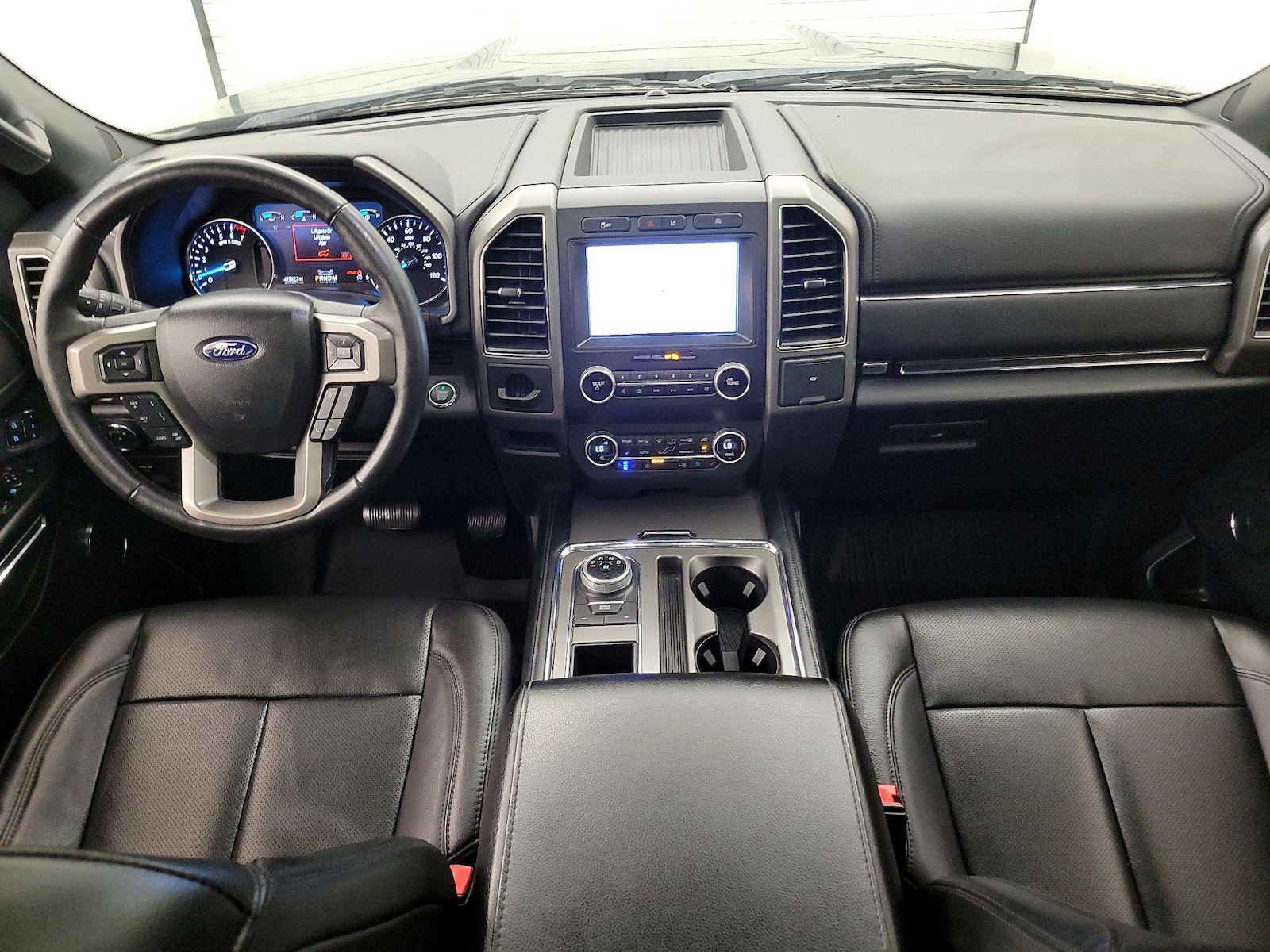 2021 Ford Expedition XLT - Photo 10