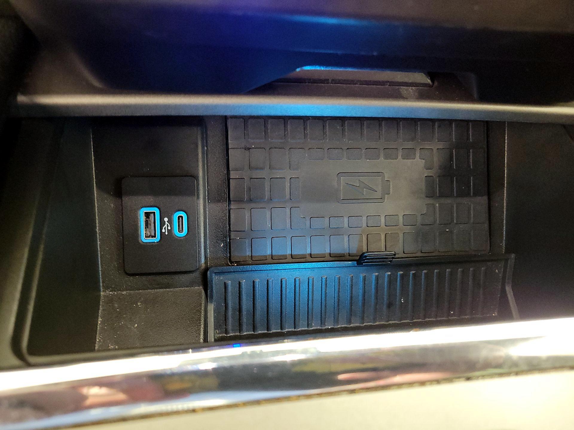 Thumbnail: 2021 Ford Expedition - 19