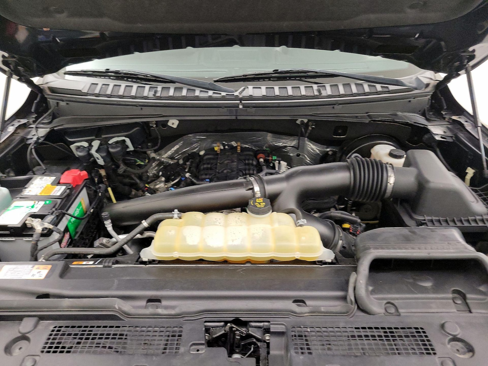 2021 Ford Expedition XLT - Photo 25