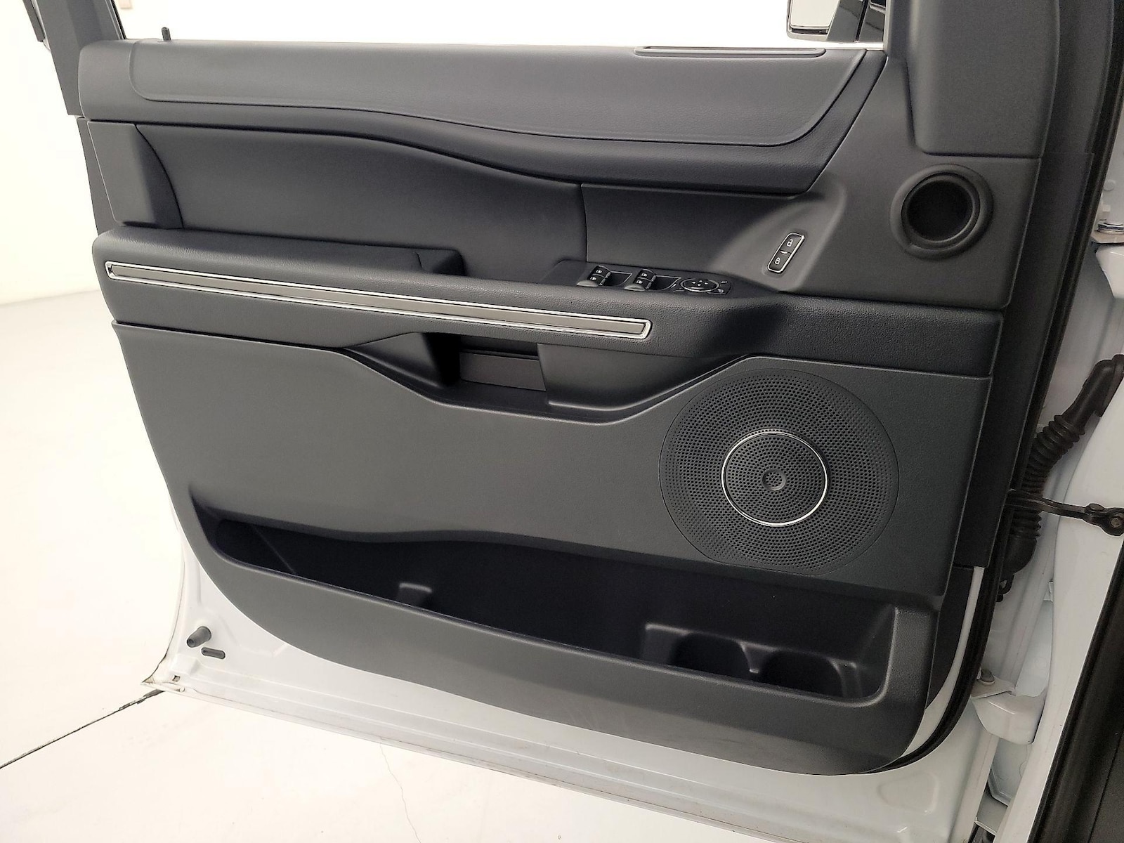 2023 Ford Expedition XLT - Photo 13