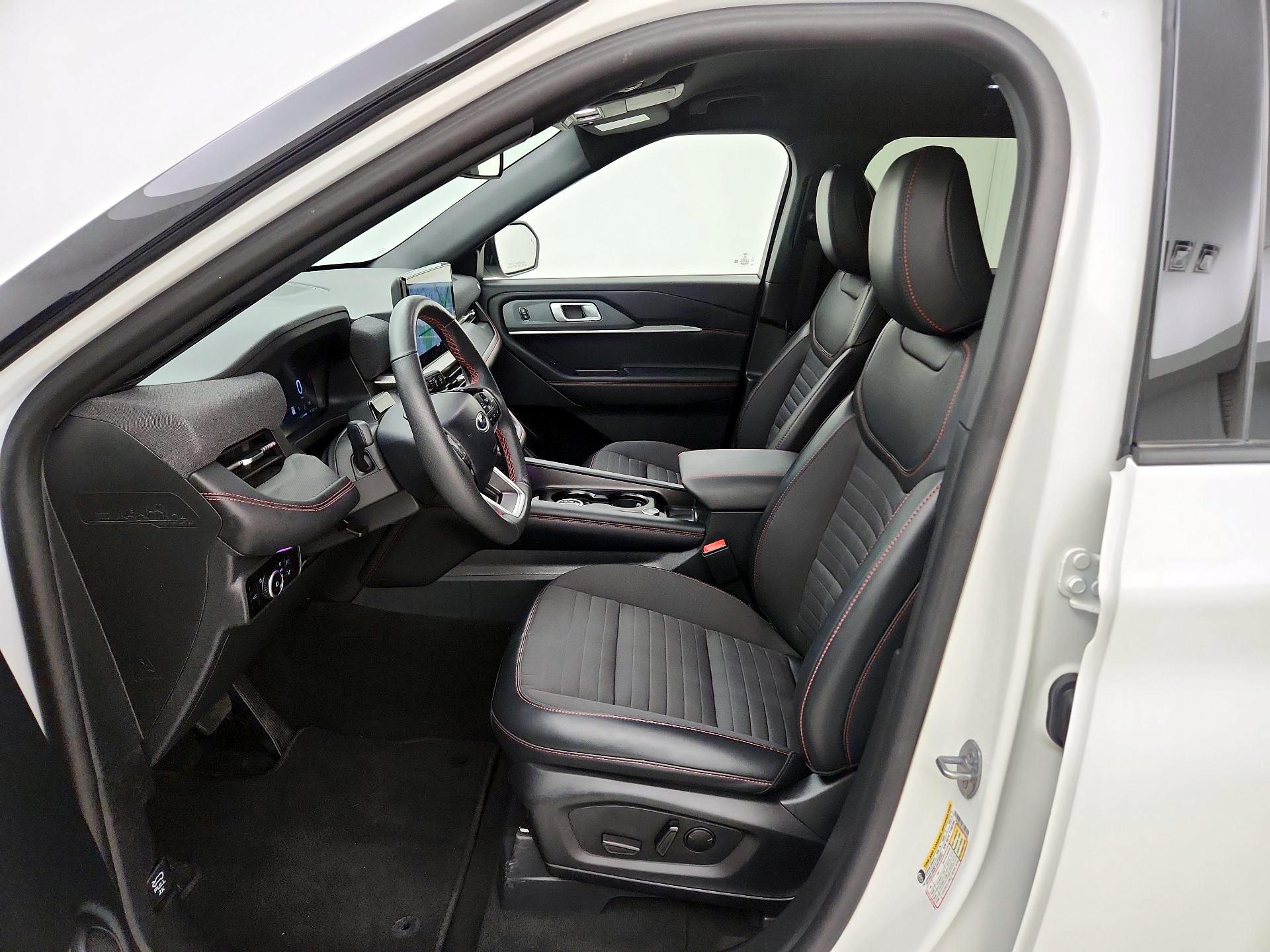 Thumbnail: 2025 Ford Explorer - 11