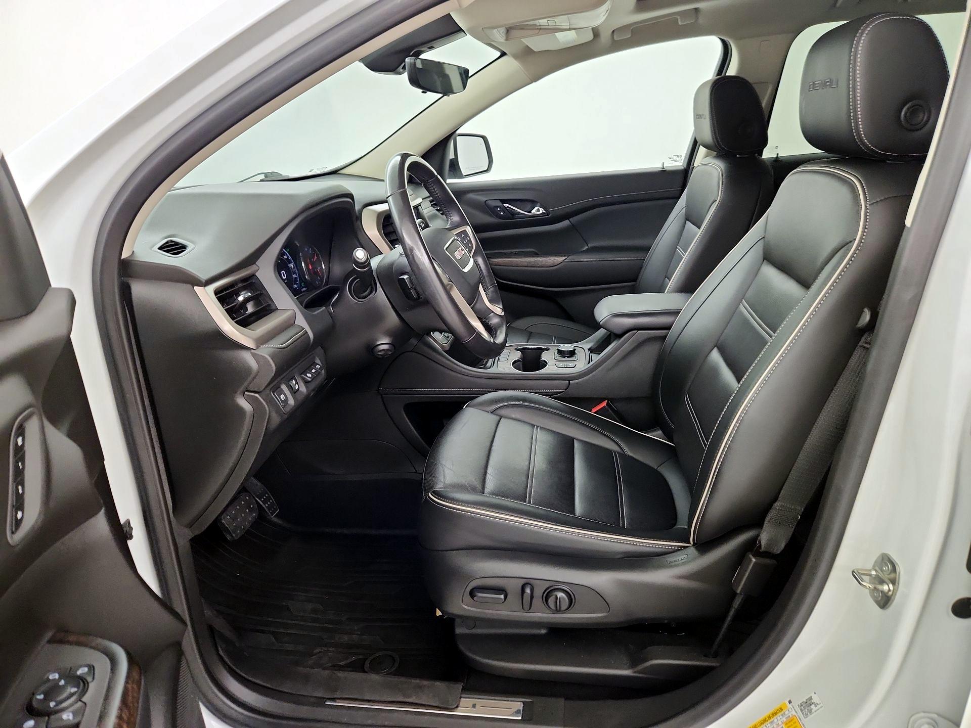 Thumbnail: 2021 GMC Acadia - 11