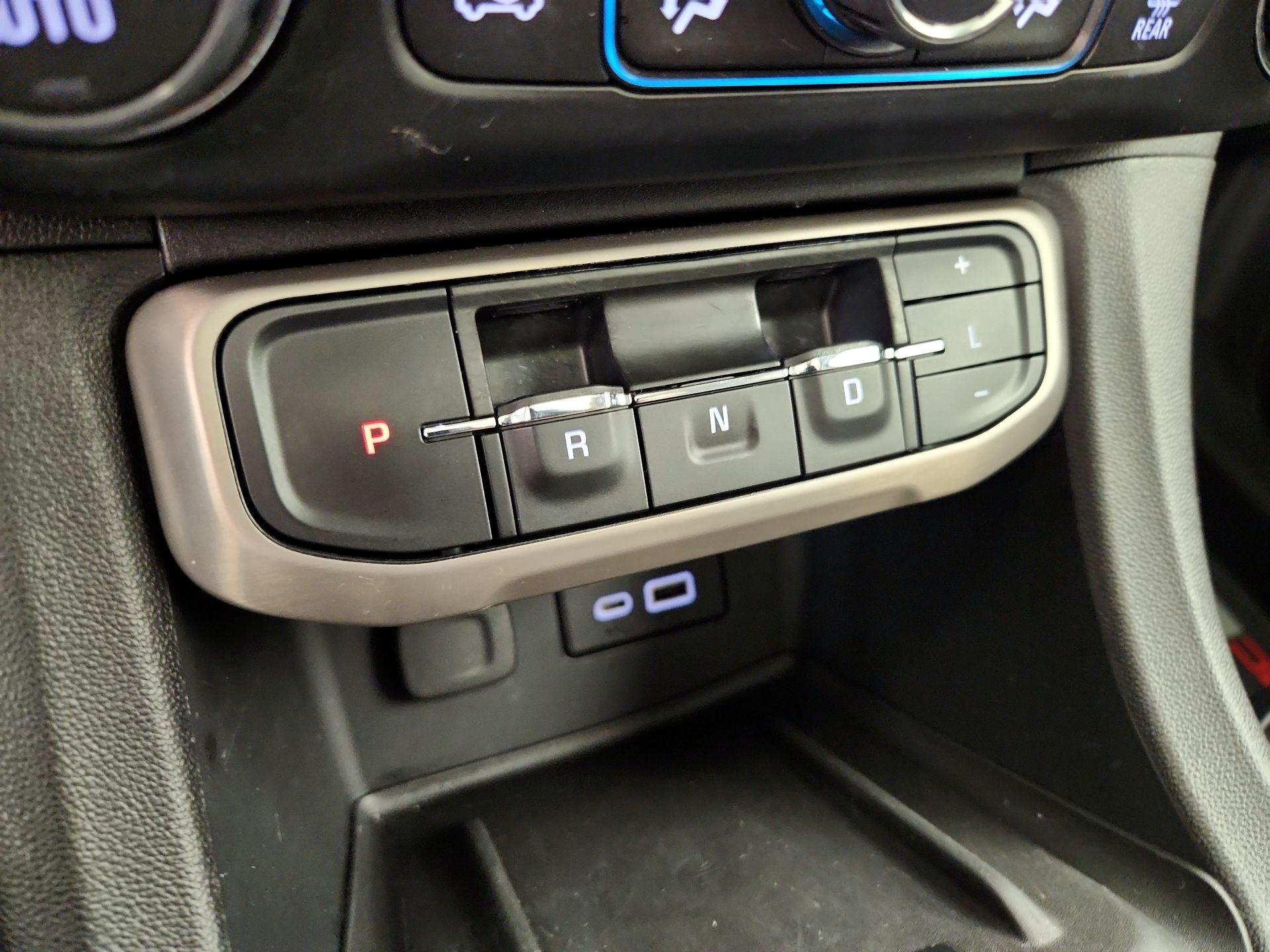 Thumbnail: 2021 GMC Acadia - 17