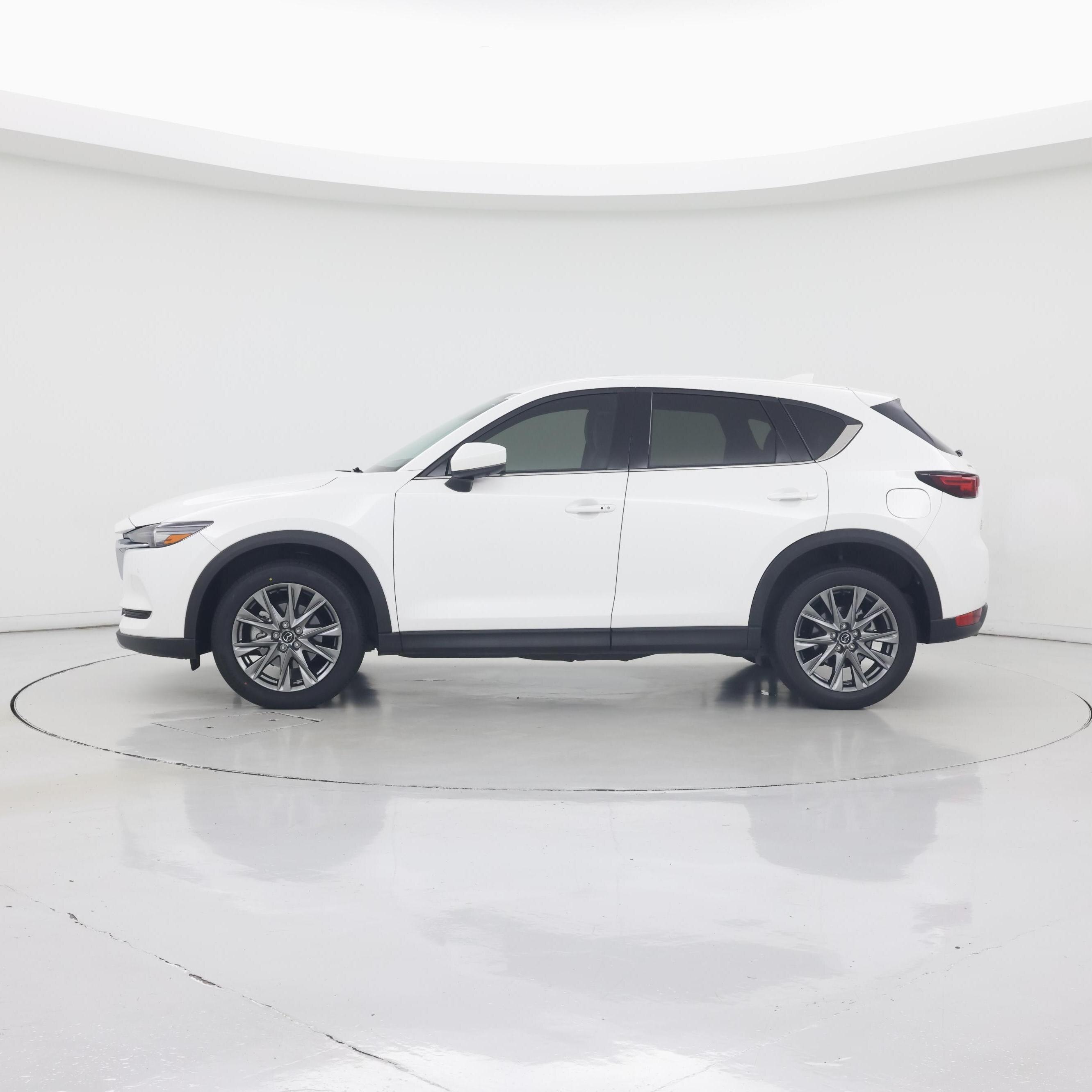 Thumbnail: 2021 Mazda CX-5 - 3
