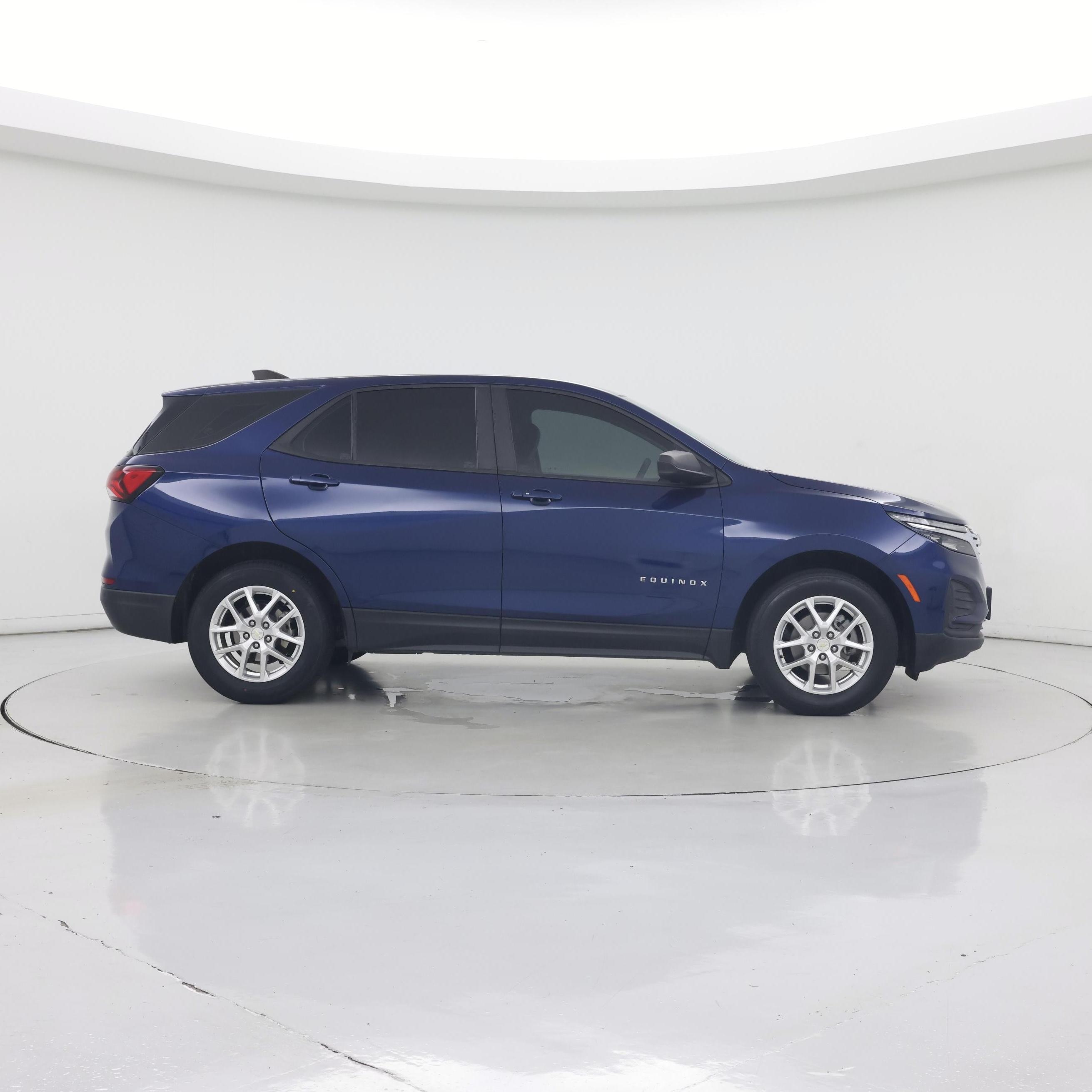 Thumbnail: 2022 Chevrolet Equinox - 7