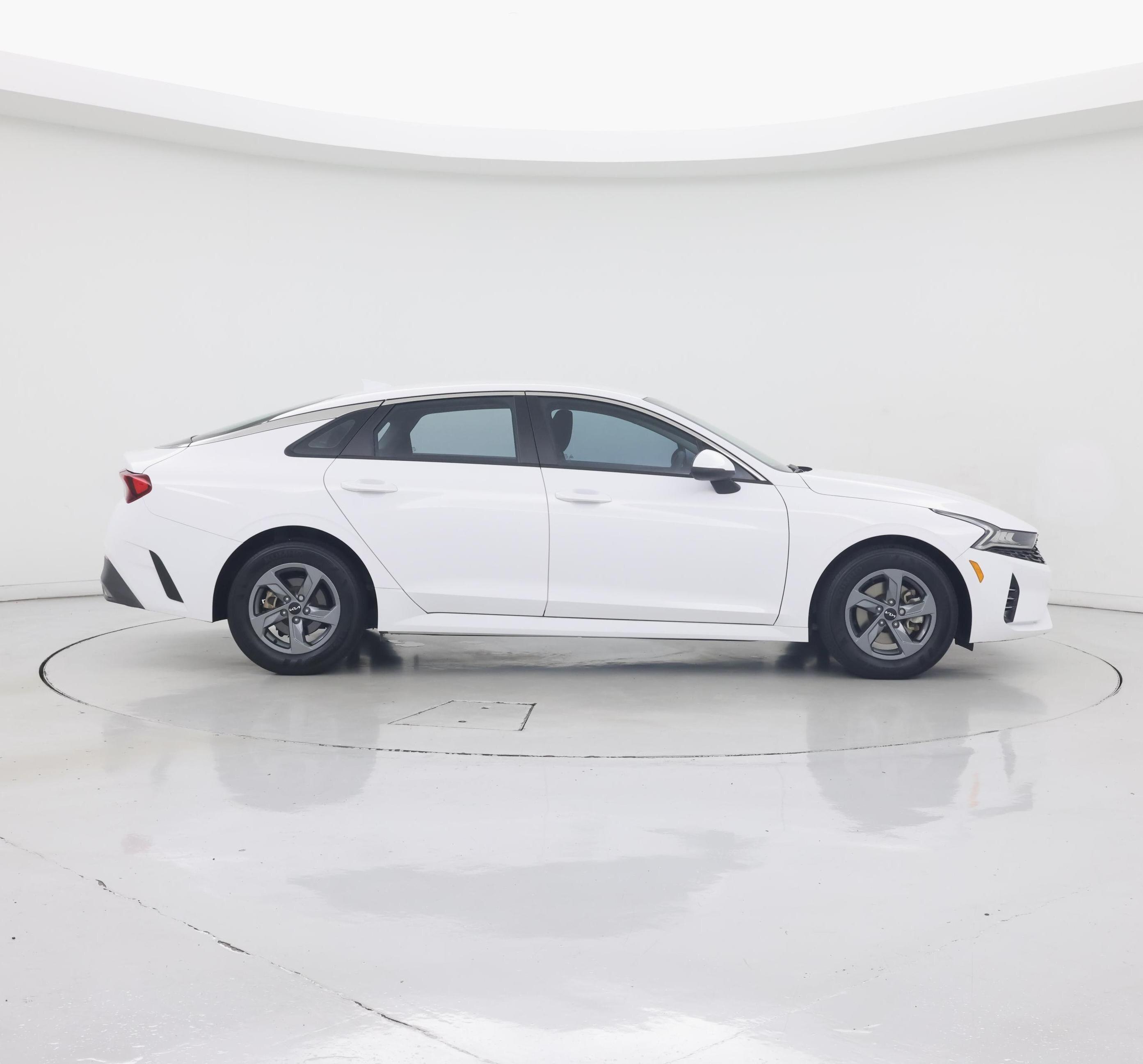 Thumbnail: 2022 Kia K5 - 7